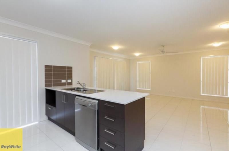 7 Eucalyptus Crescent, Ripley, QLD 4306
