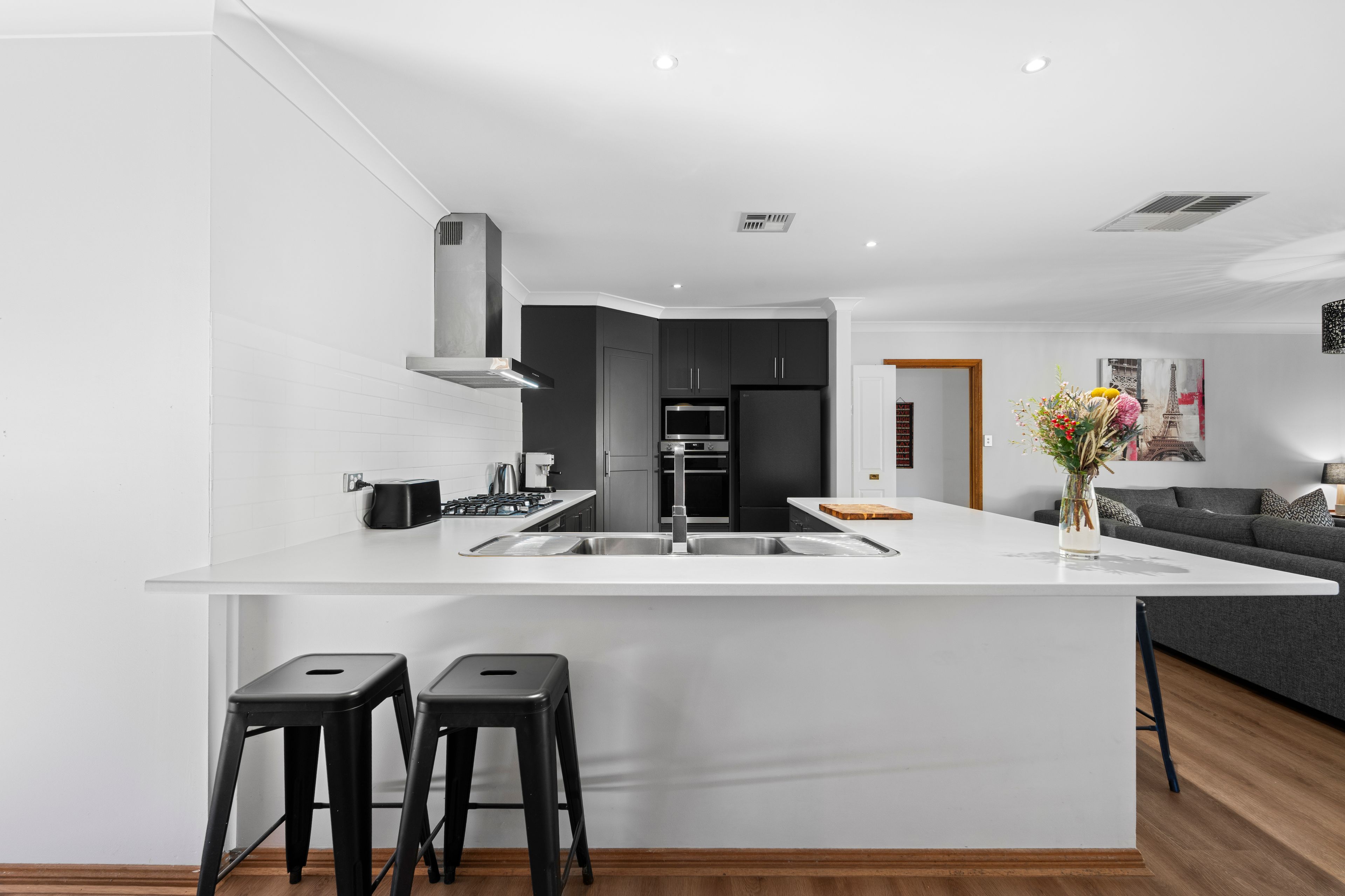 8 Blossom Terrace — photo 3 of 20