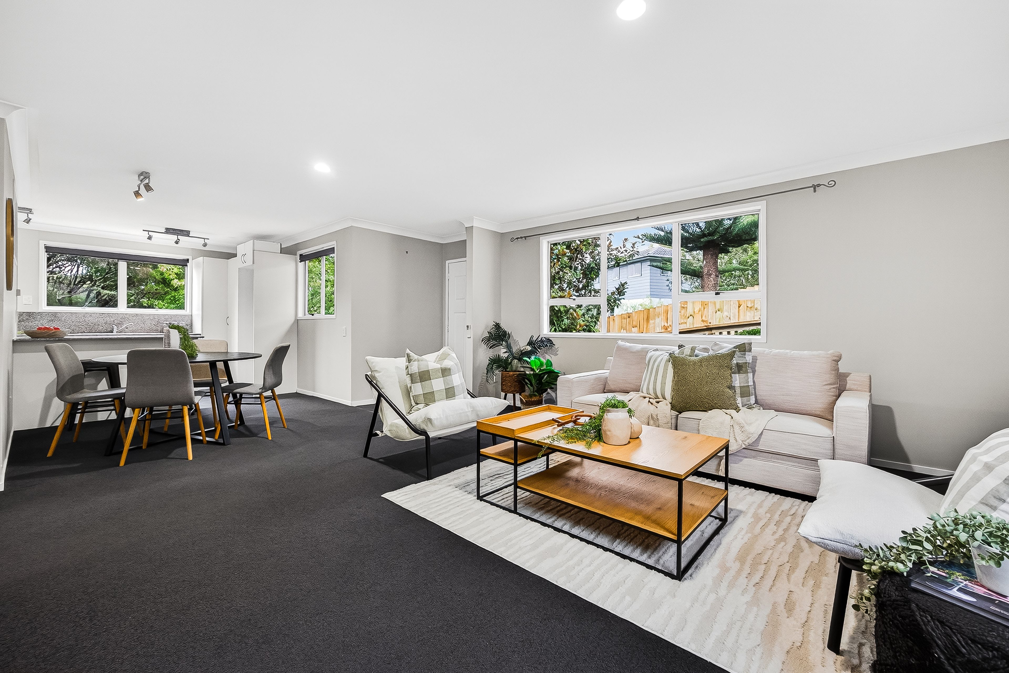 2/22 Hobby Avenue, Birkdale, North Shore City