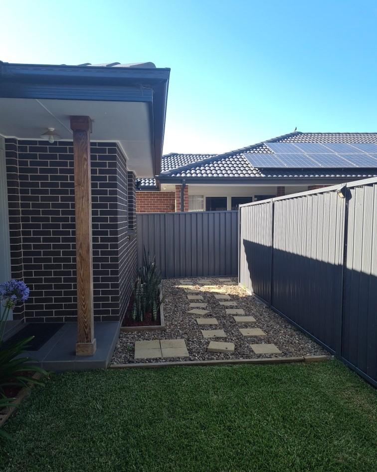 5b Ducros Street, Oran Park, NSW 2570