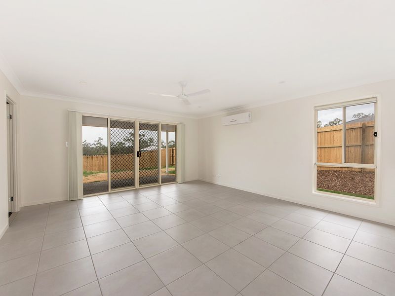 31 Chatswood Court, Deebing Heights, QLD 4306