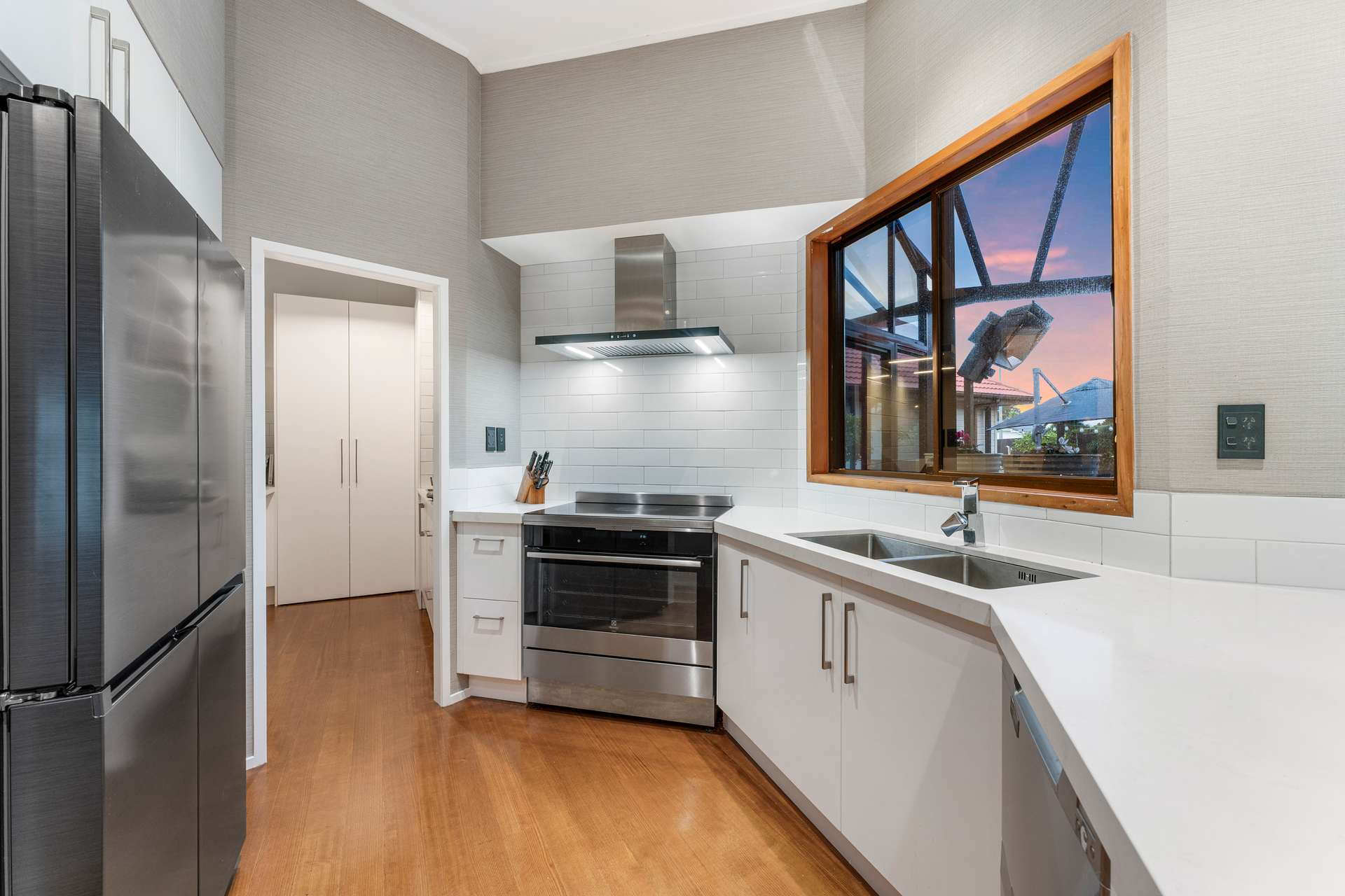 12 Elana Court photo 5