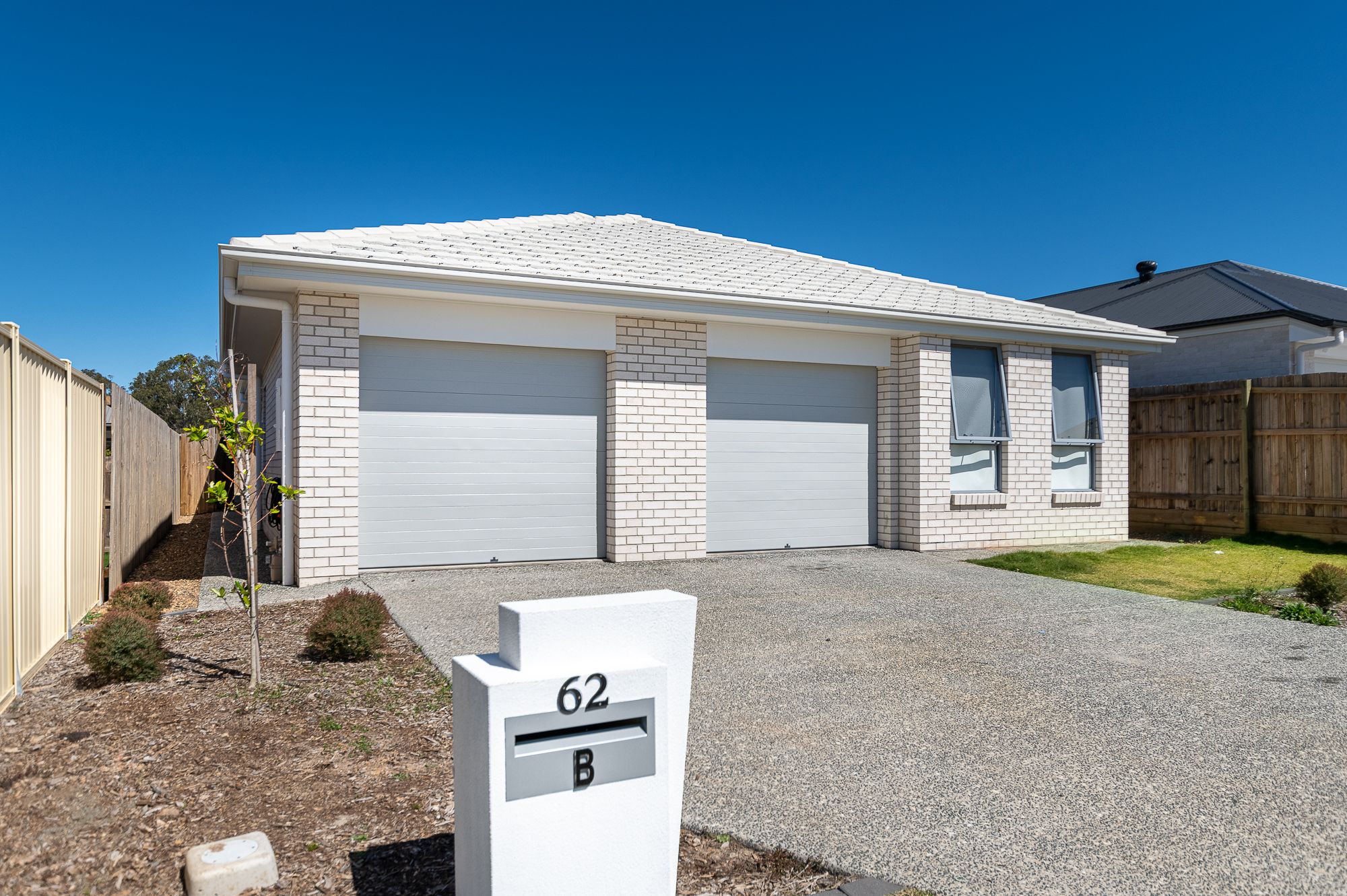 2/62 Mercy Circuit, Park Ridge, QLD 4125