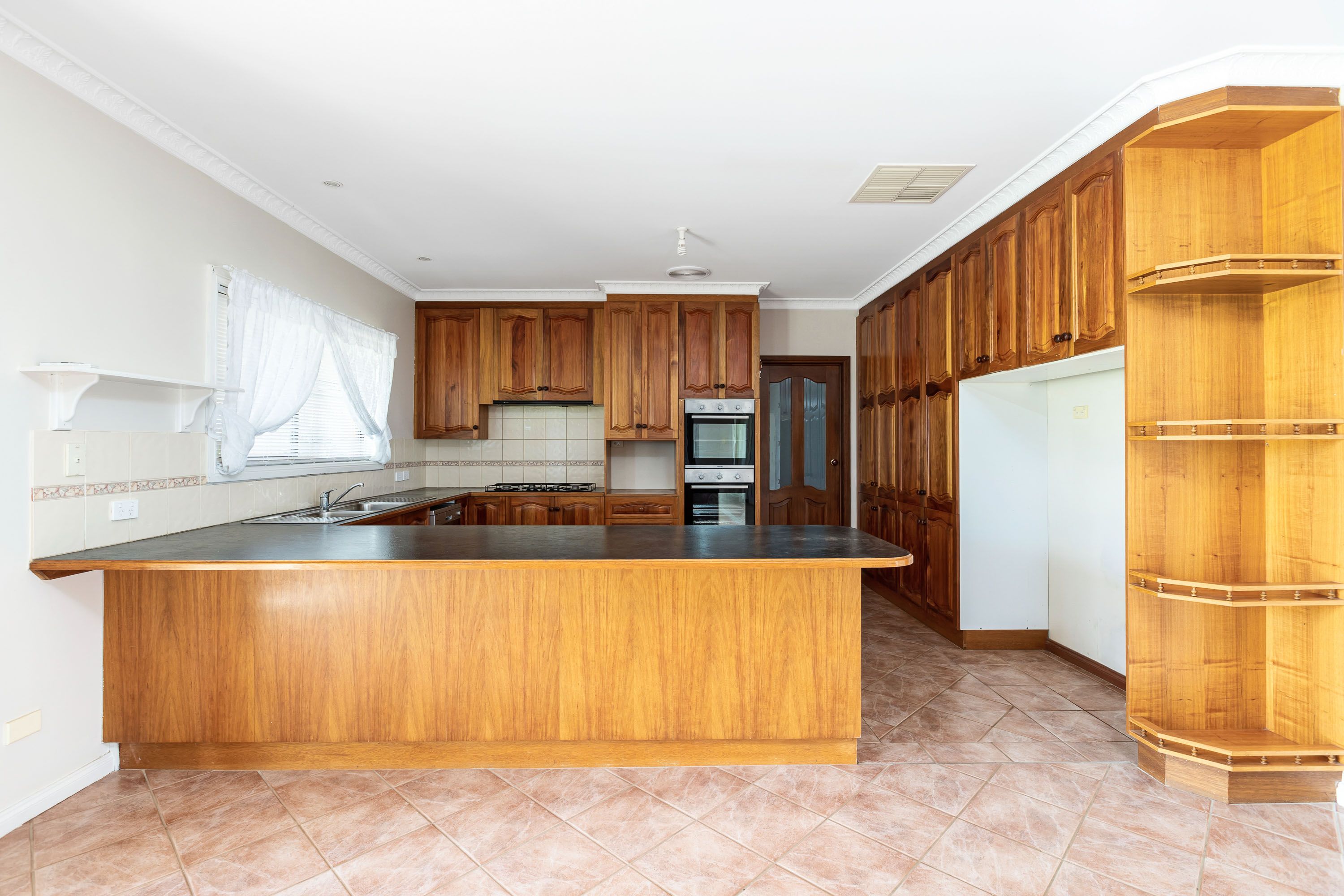 26 Flora Avenue, Cabarita, VIC 3505
