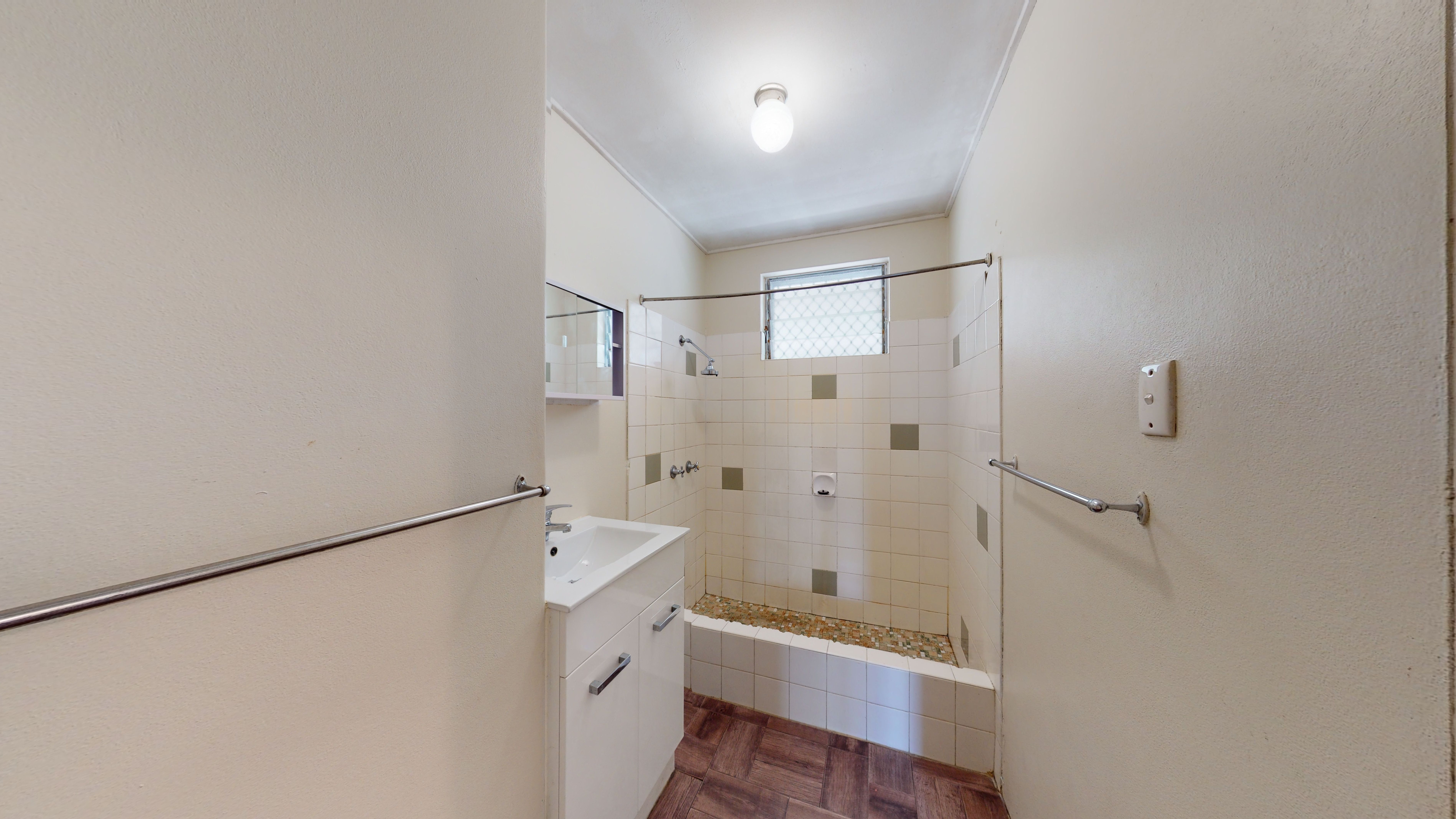 2/30 Armstrong Street — photo 5 of 7