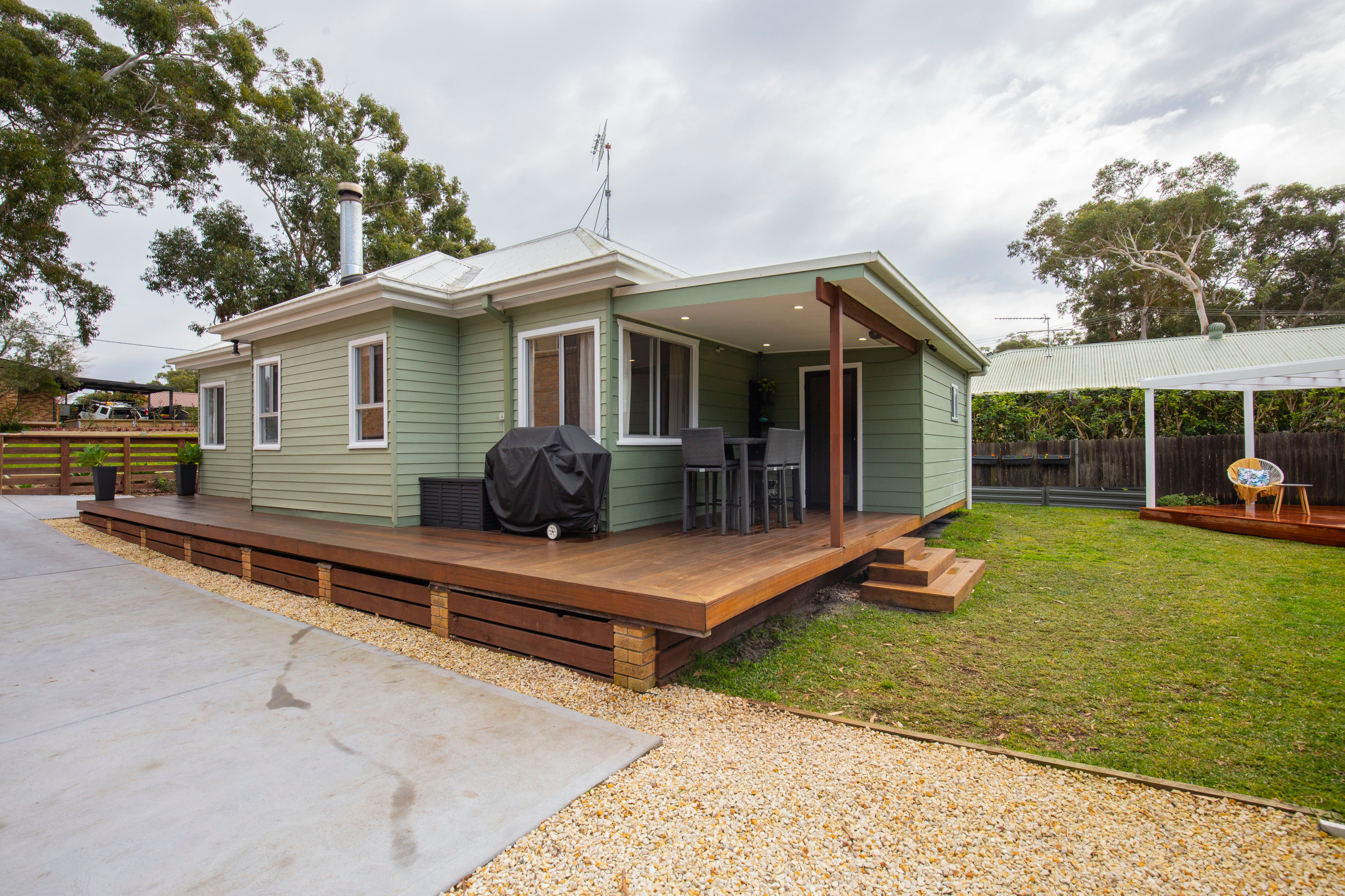 4 Dolphin Avenue, Hawks Nest NSW 2324