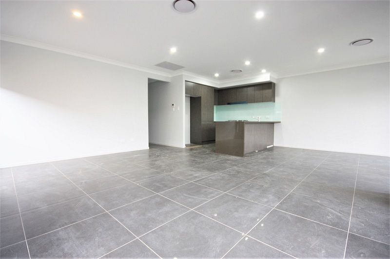 49 Barrett Street, Gregory Hills, NSW 2557