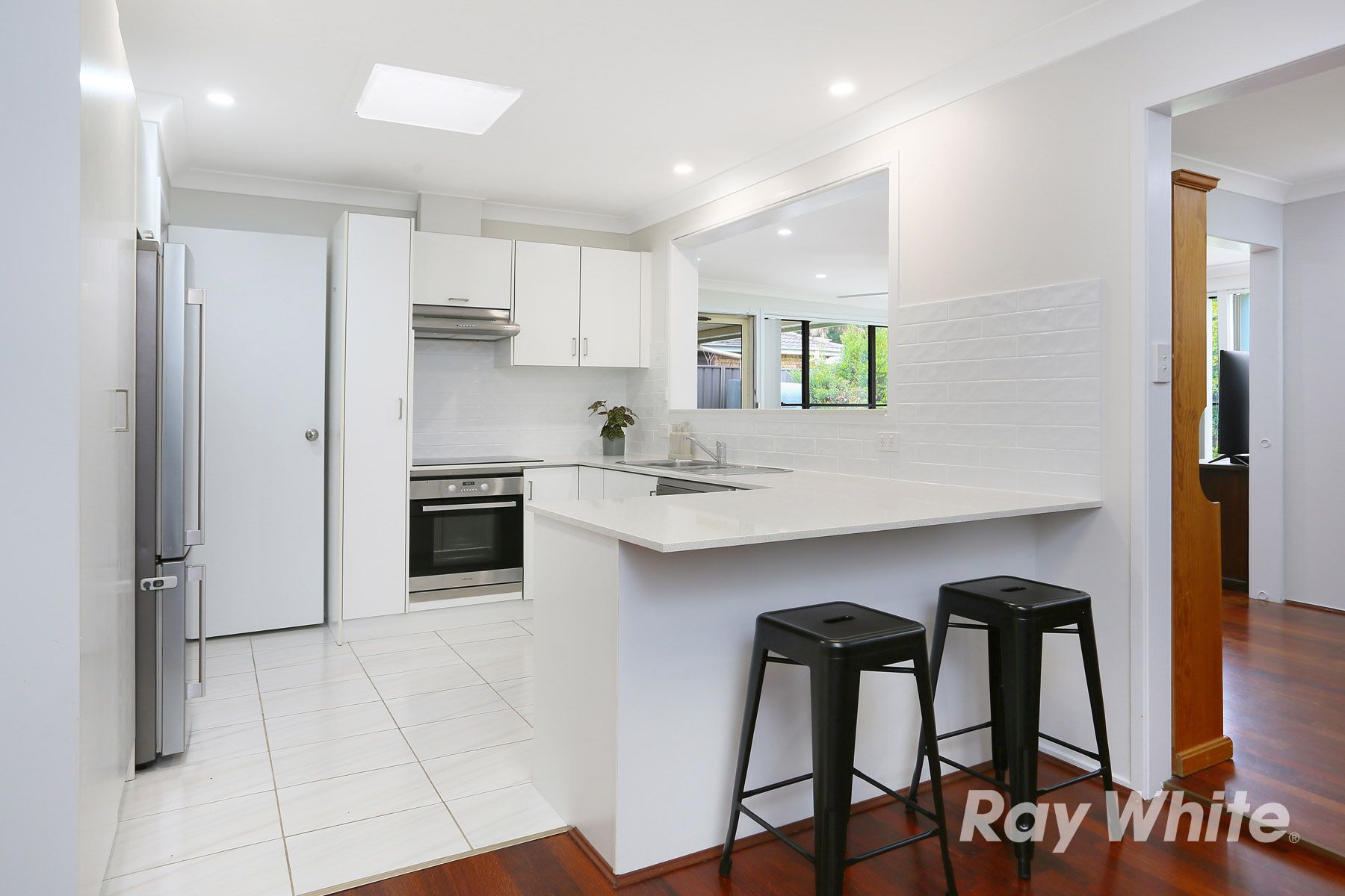 17 Summer Hill Place — photo 2 of 11