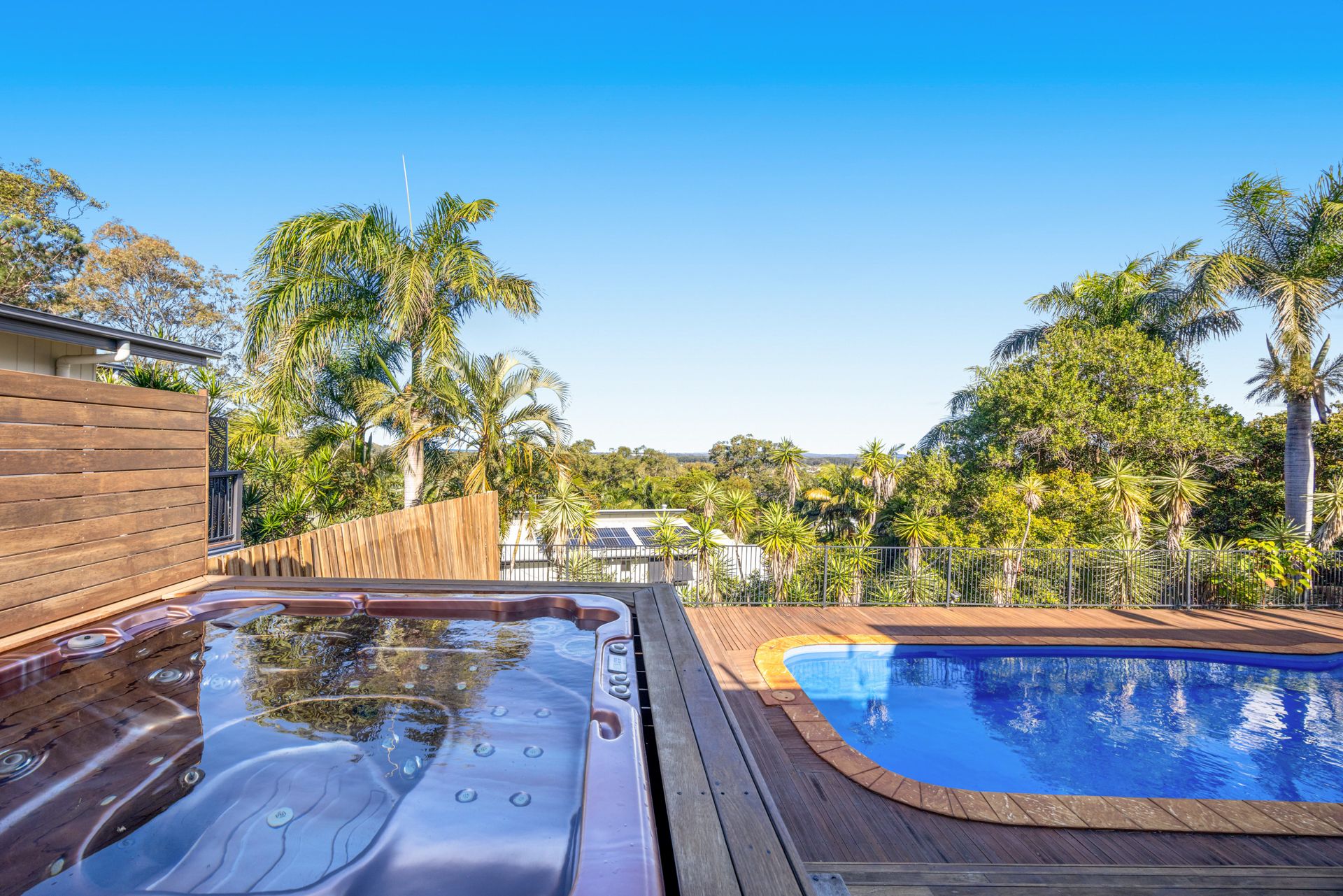 286 Mooloolaba Road — photo 10 of 21