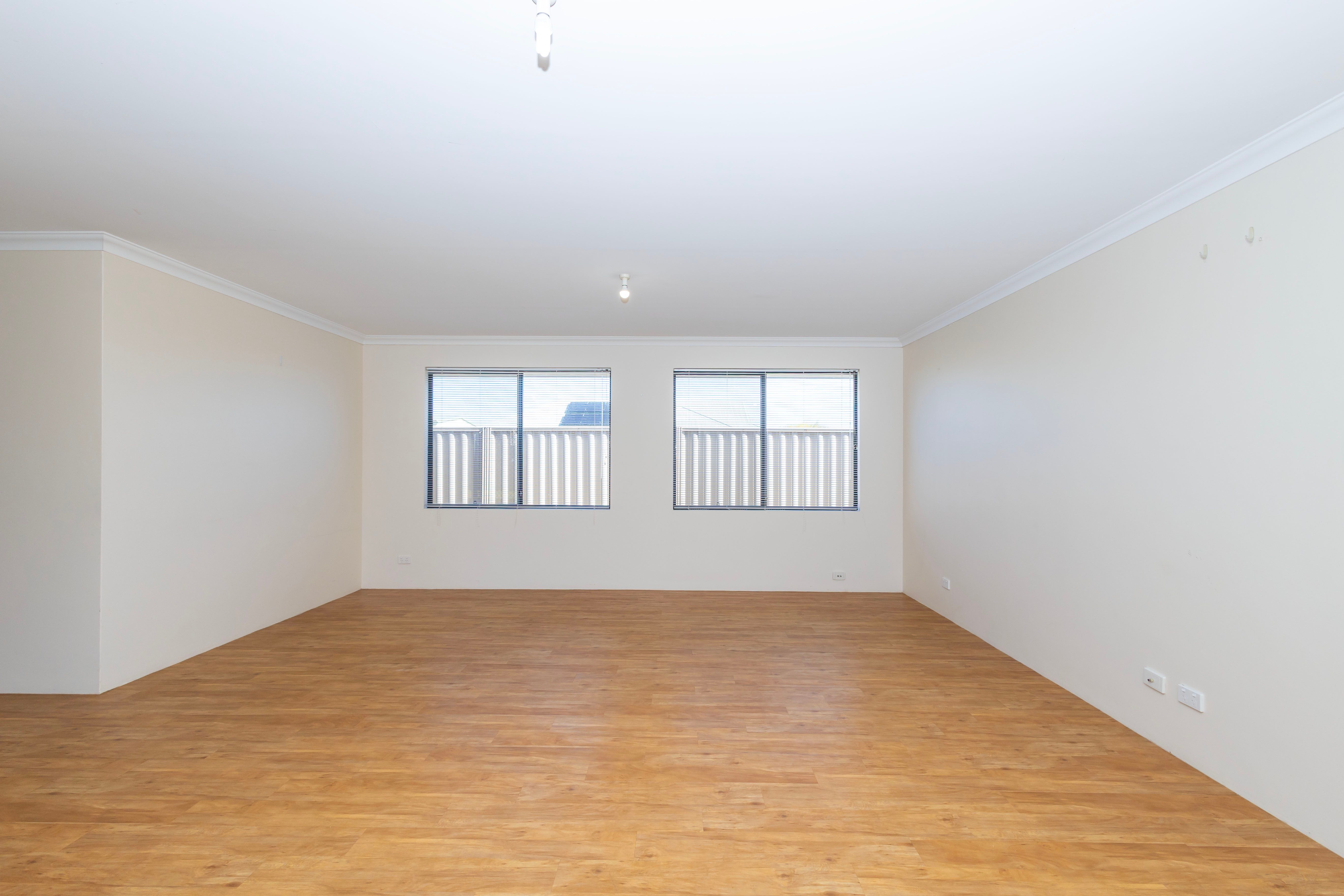 29 Dryandra Boulevard — photo 9 of 24