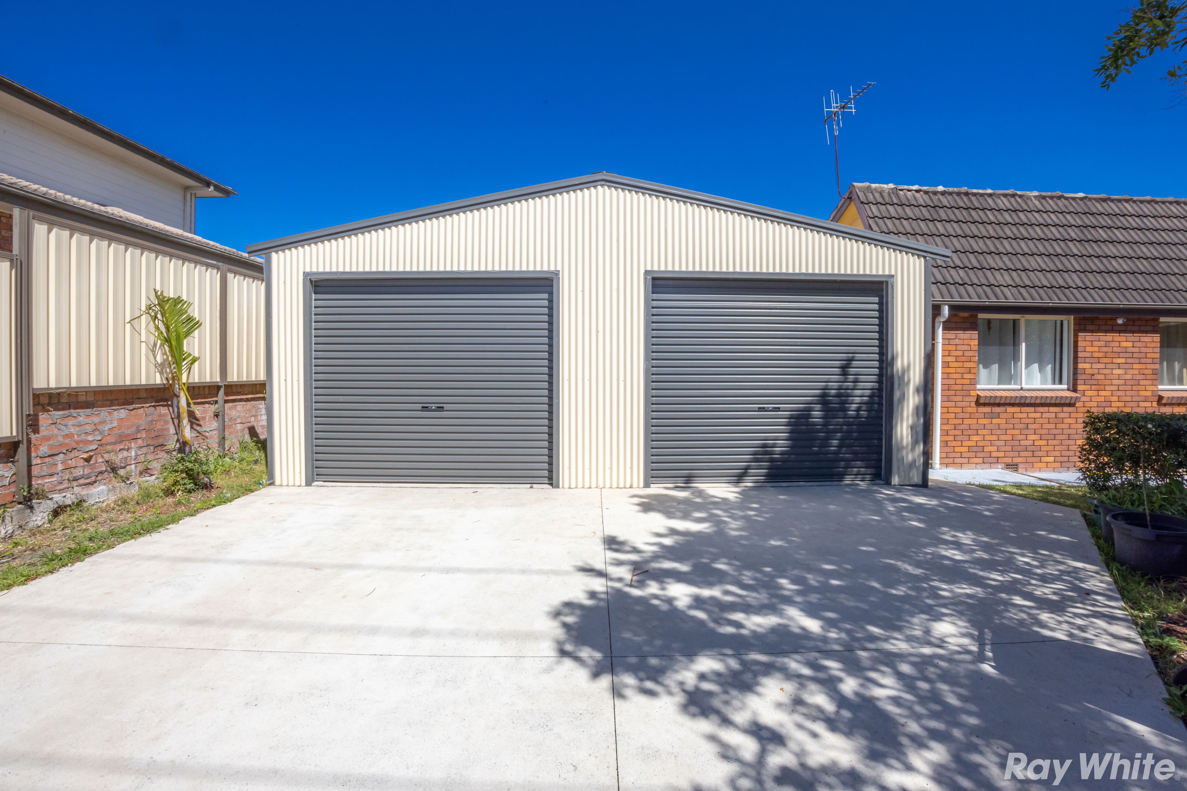 2 Godwin Street — photo 14 of 15