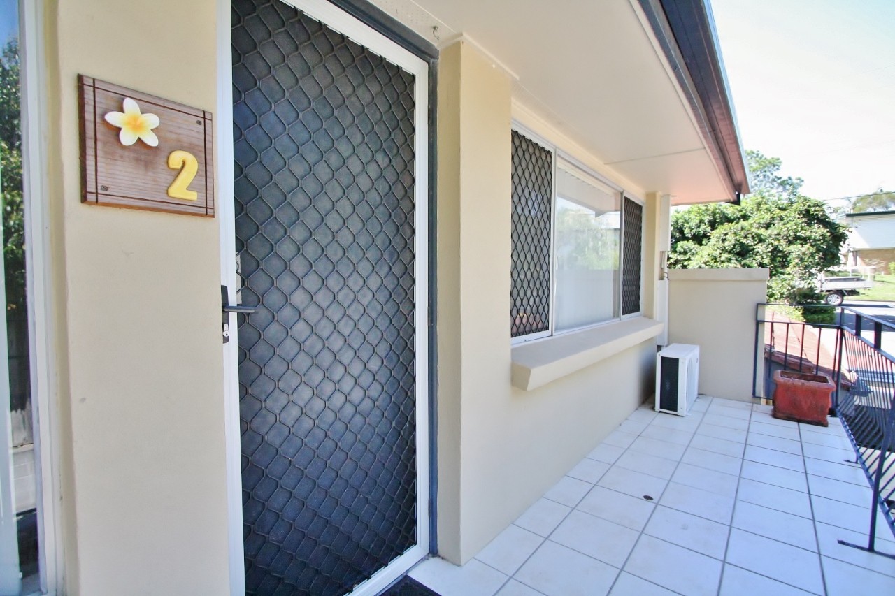 2/402 Nursery Road, Holland Park, QLD 4121