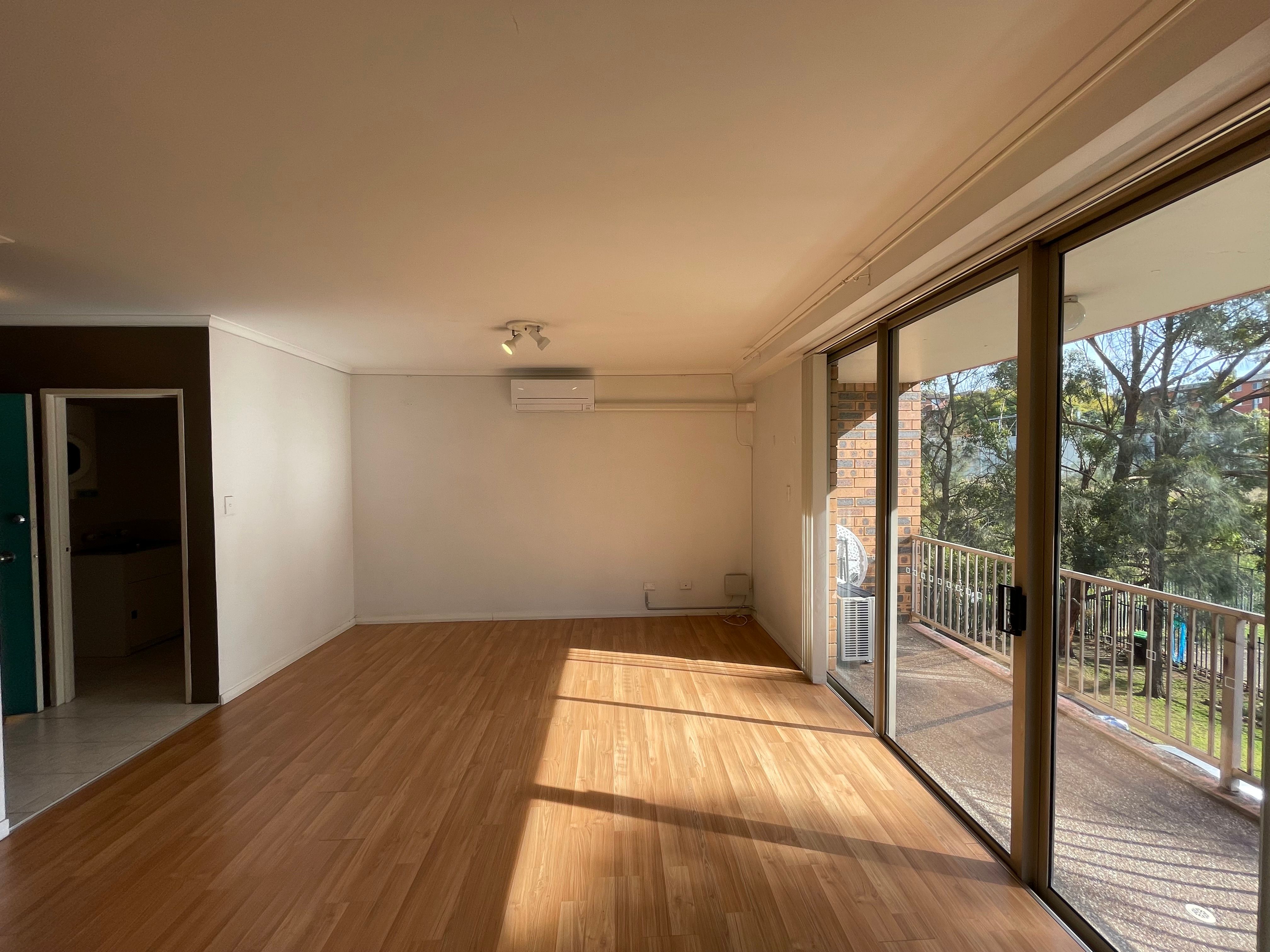 8/3 Riverpark Drive, Liverpool, NSW 2170