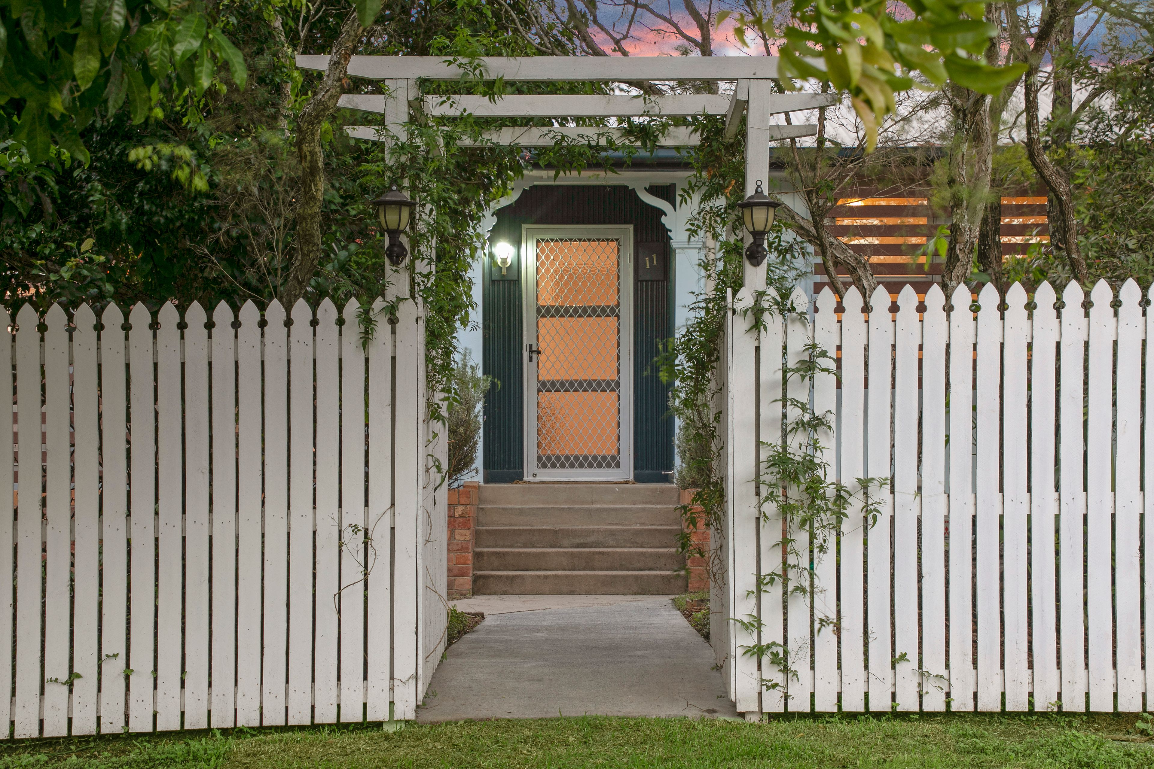 11 Wau Road, Darra, QLD 4076