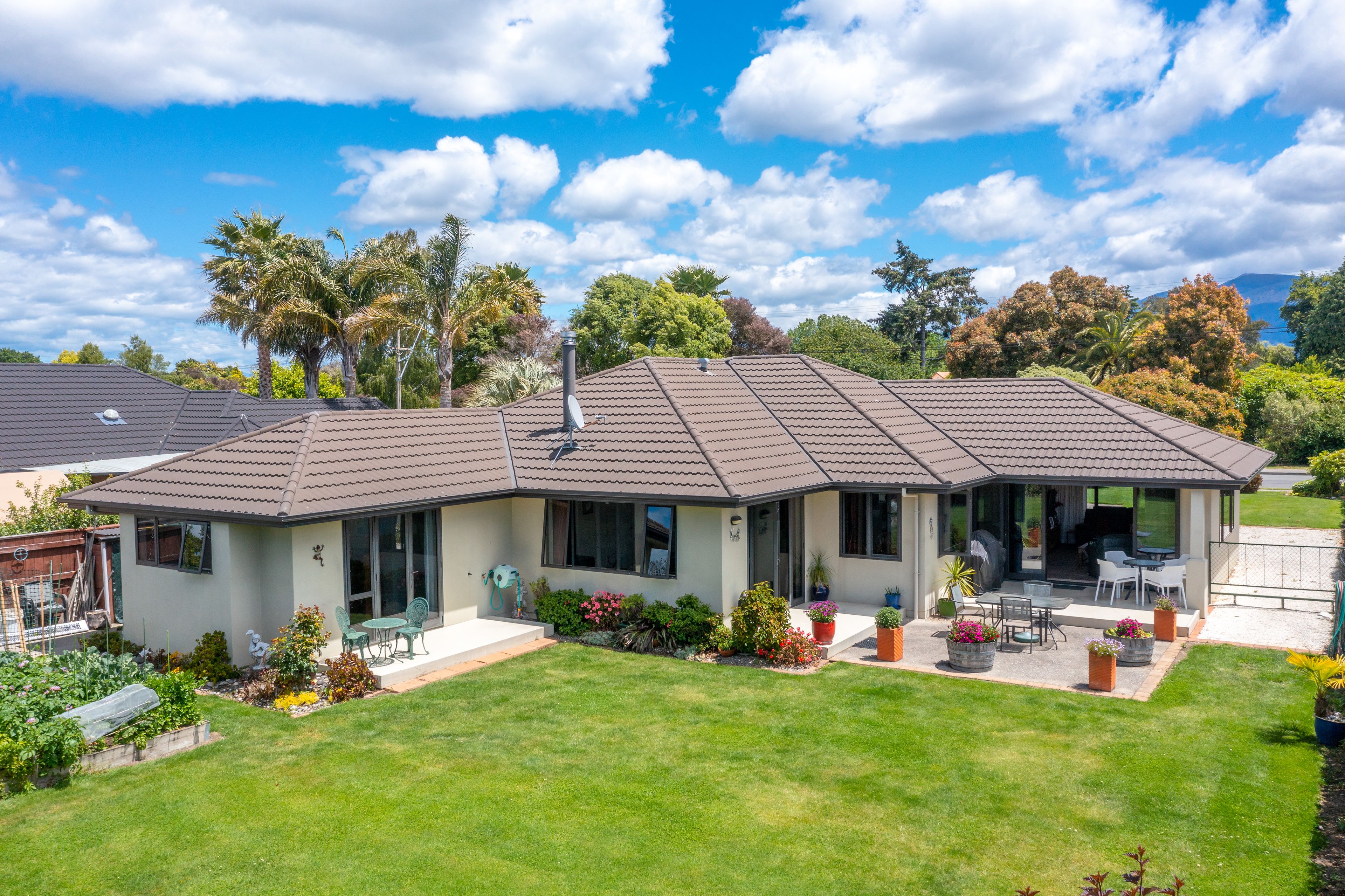 185 Thorp Street, Motueka, Tasman District 7120 Sold House Ray White Real Estate Motueka