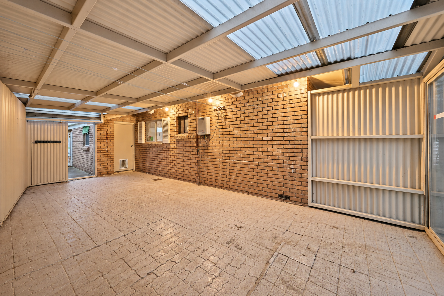 2/2 Anglers Court — photo 19 of 23