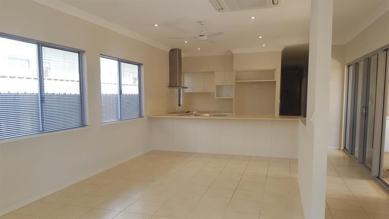 5 Bajamalu Drive, Baynton, WA 6714