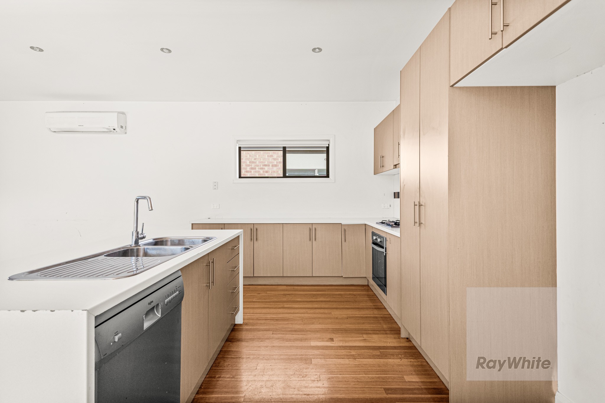 29 Somersby Road, Craigieburn, VIC 3064