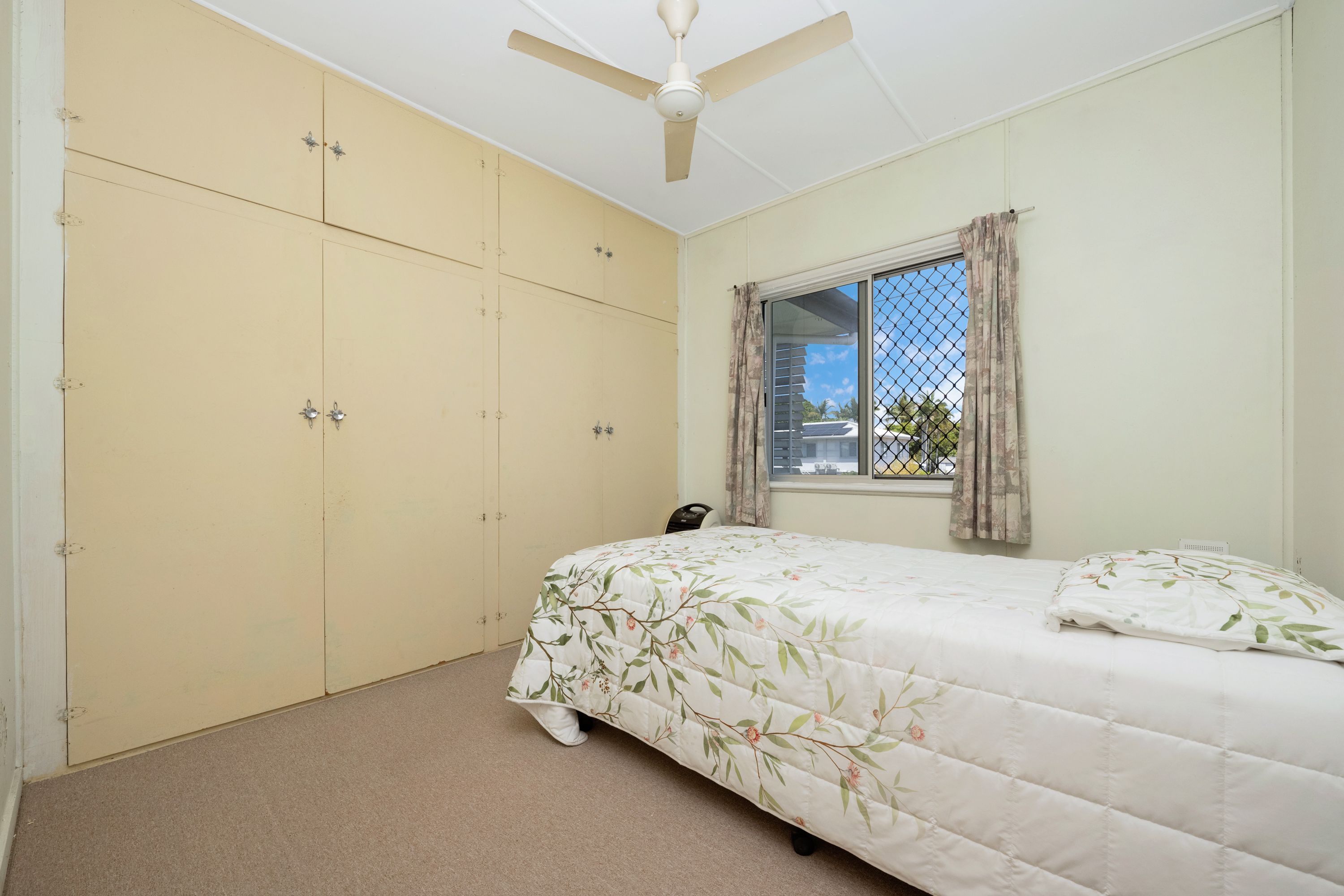 22 Henrietta Street — photo 8 of 11