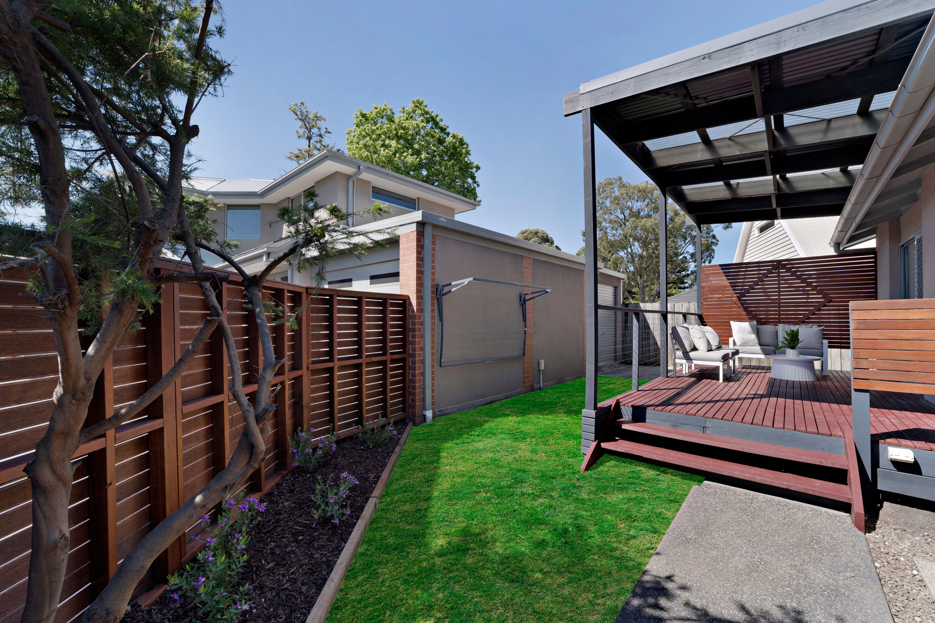 1/37 Kleinert Road — photo 16 of 21