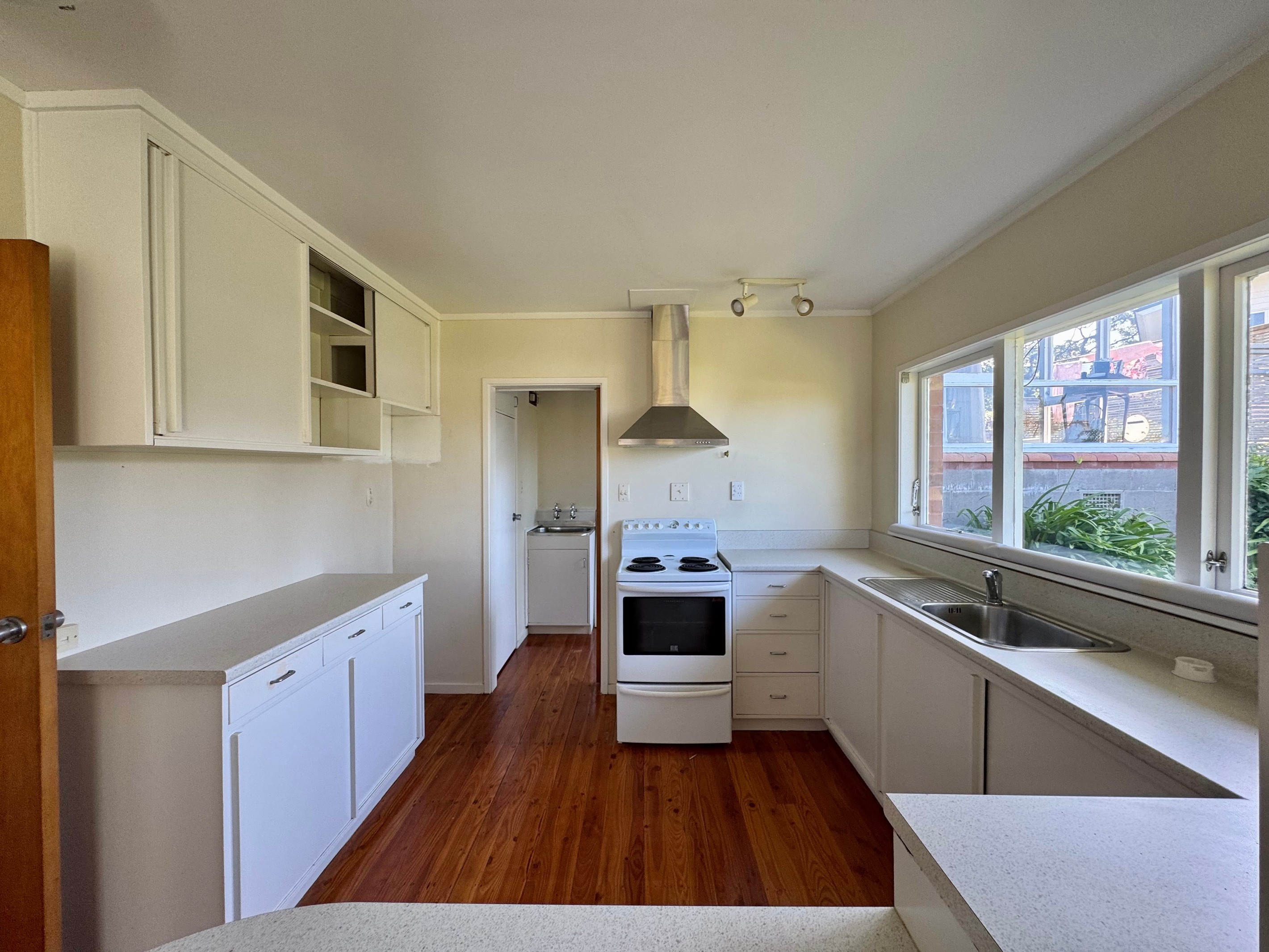 B/4 The Glebe, Cockle Bay, Manukau City