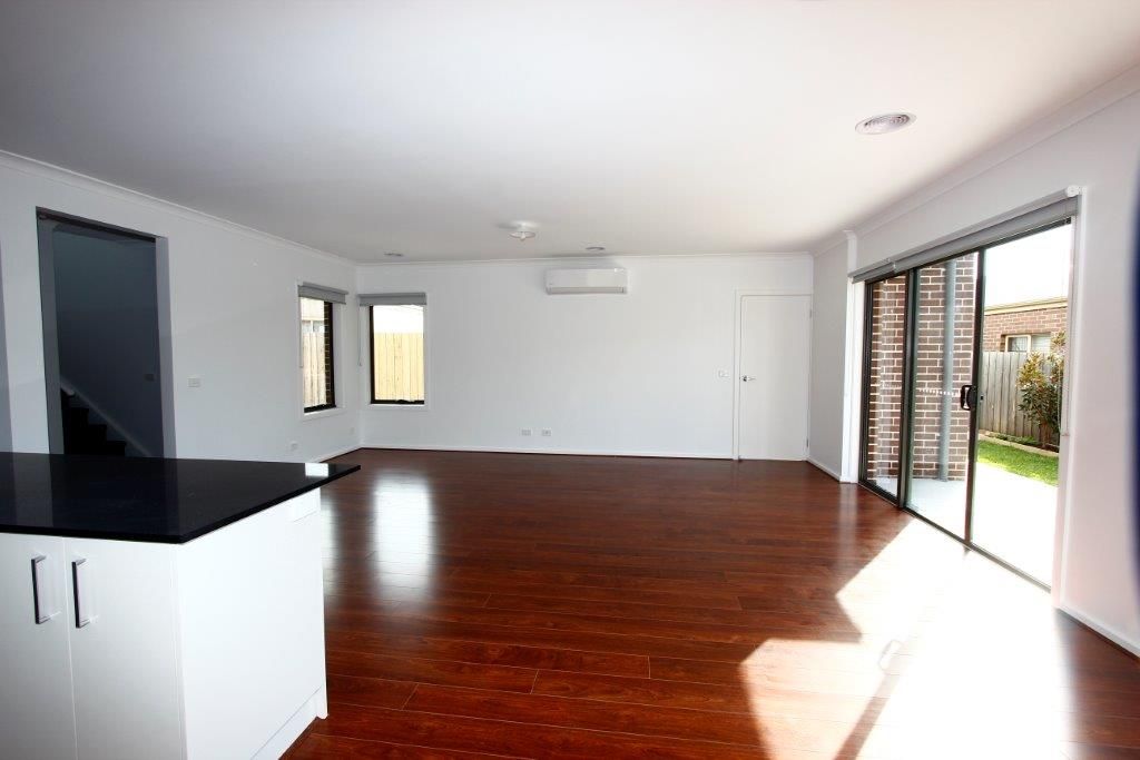 2/241 High Street, Belmont, VIC 3216