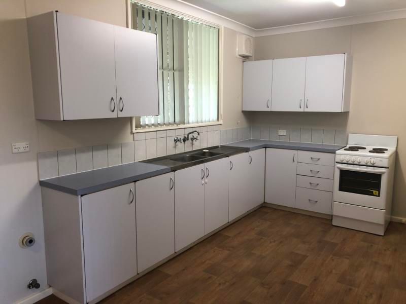 14 Gregory Crescent, Dampier, WA 6713