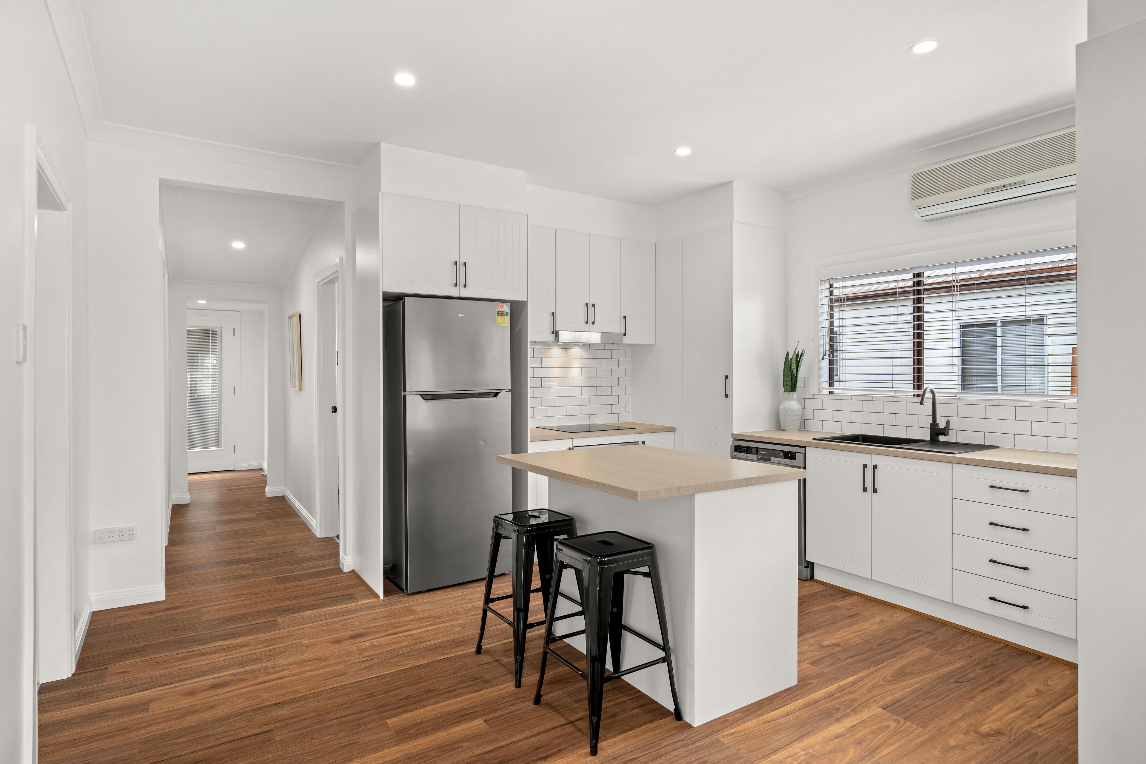 33 Kincumber Crescent, Davistown, NSW 2251