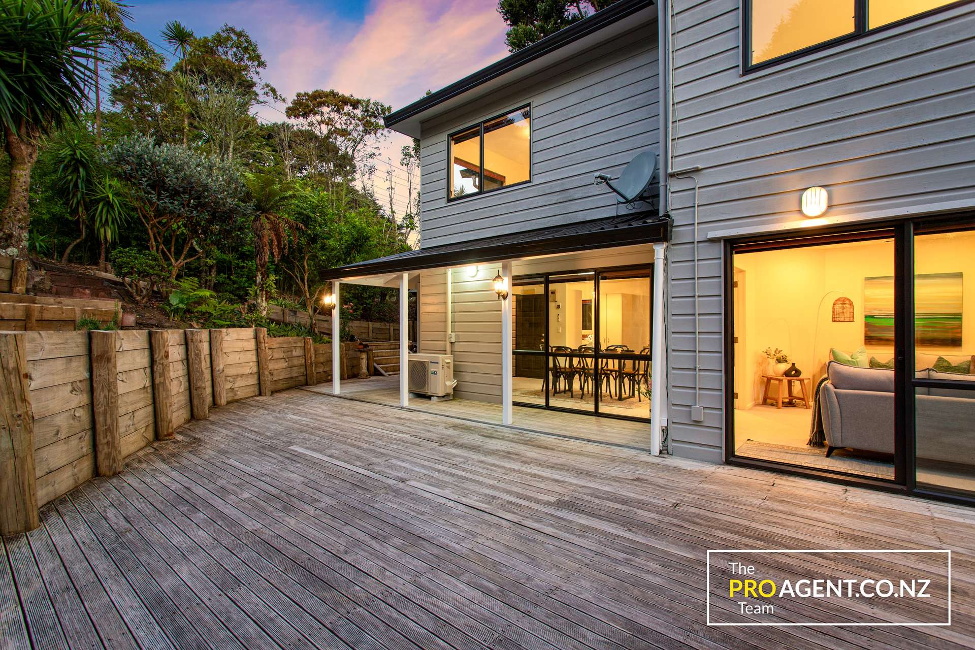 352 Huia Road photo 10