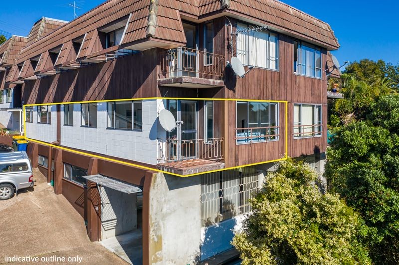 1/27 Rangatira Road, Birkdale, North Shore City