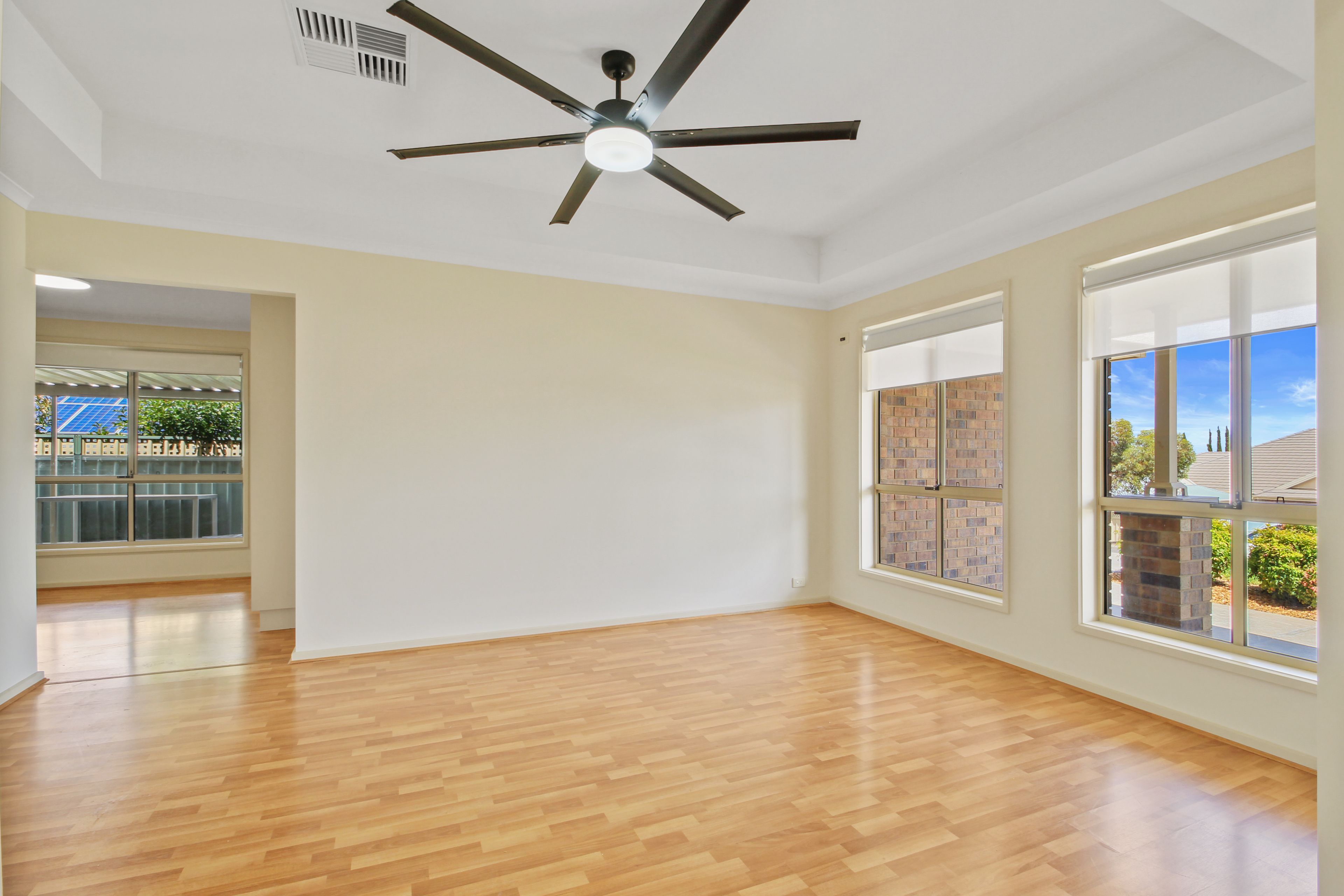 5 Eckermann Close — photo 3 of 25