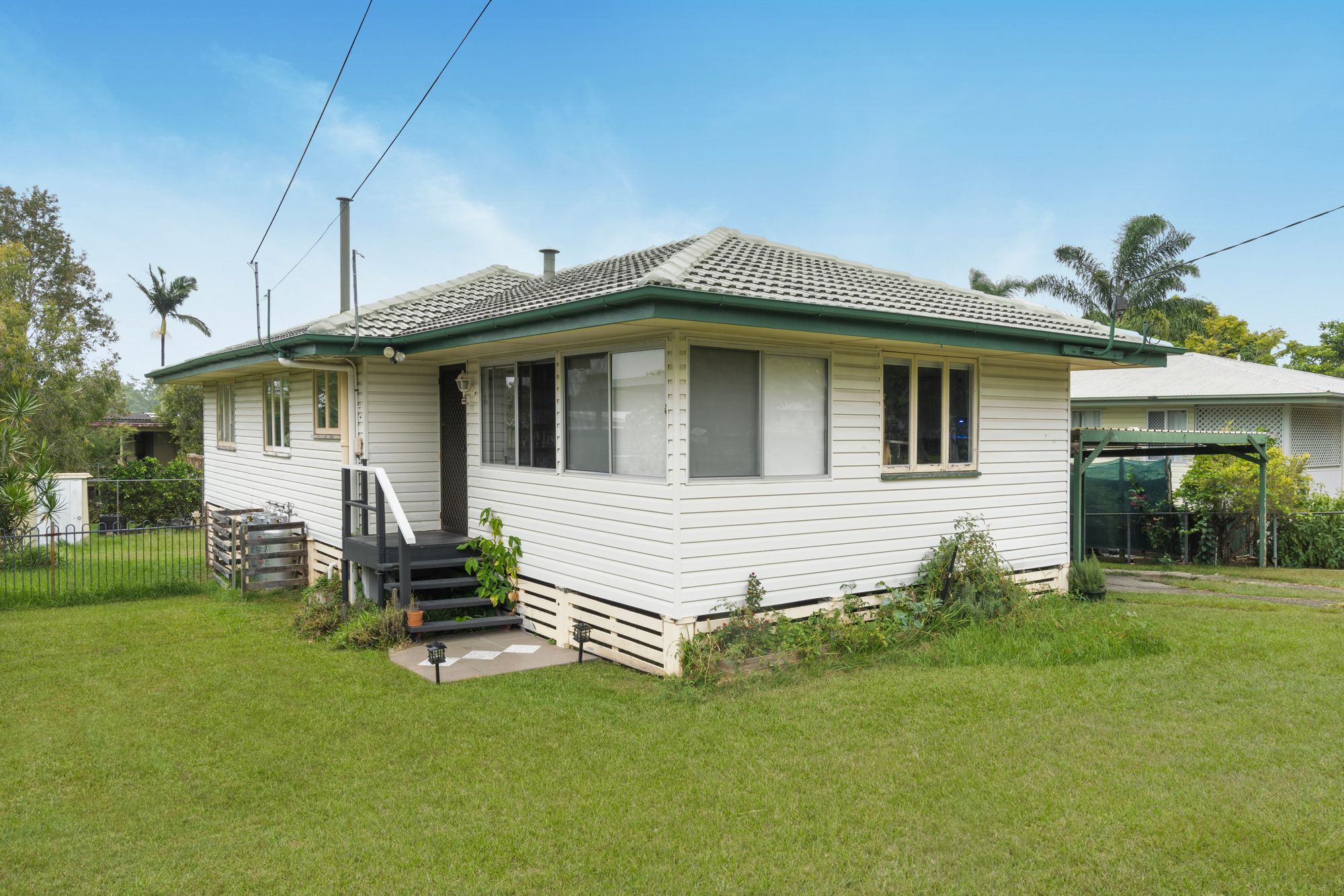 10 Ash Avenue, Woodridge QLD 4114