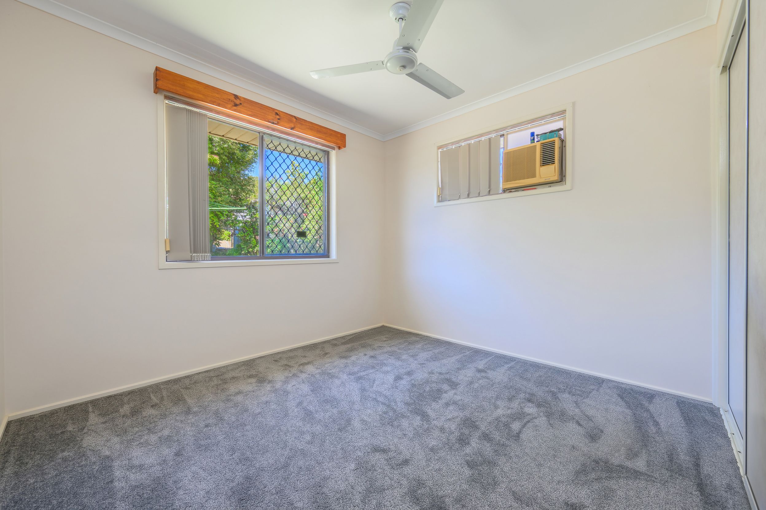 62 Dixon Drive — photo 15 of 20
