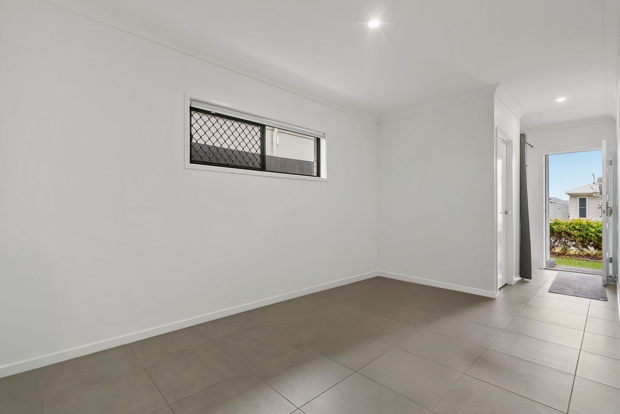 58 Everton Street — photo 16 of 25