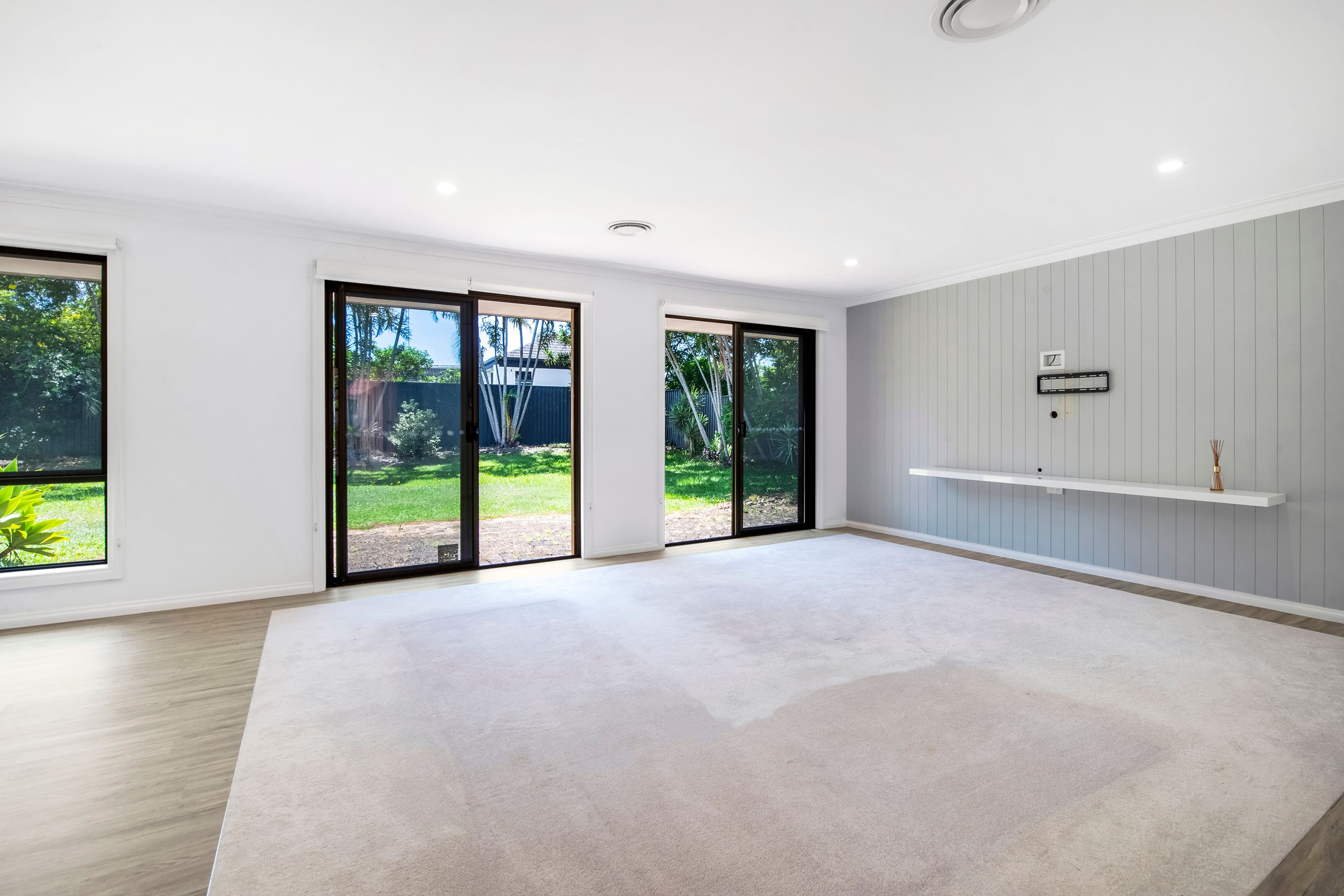 15 Forster Avenue — photo 5 of 11