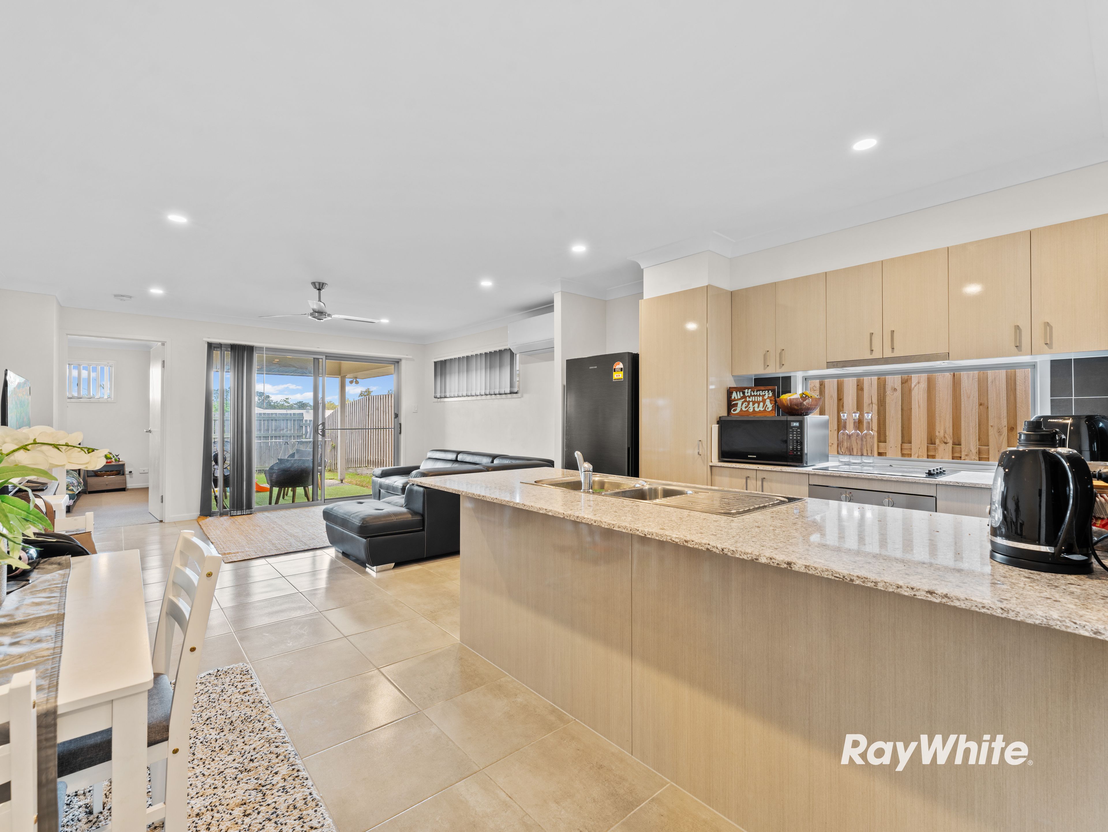 50 Wicker Road, Park Ridge, QLD 4125