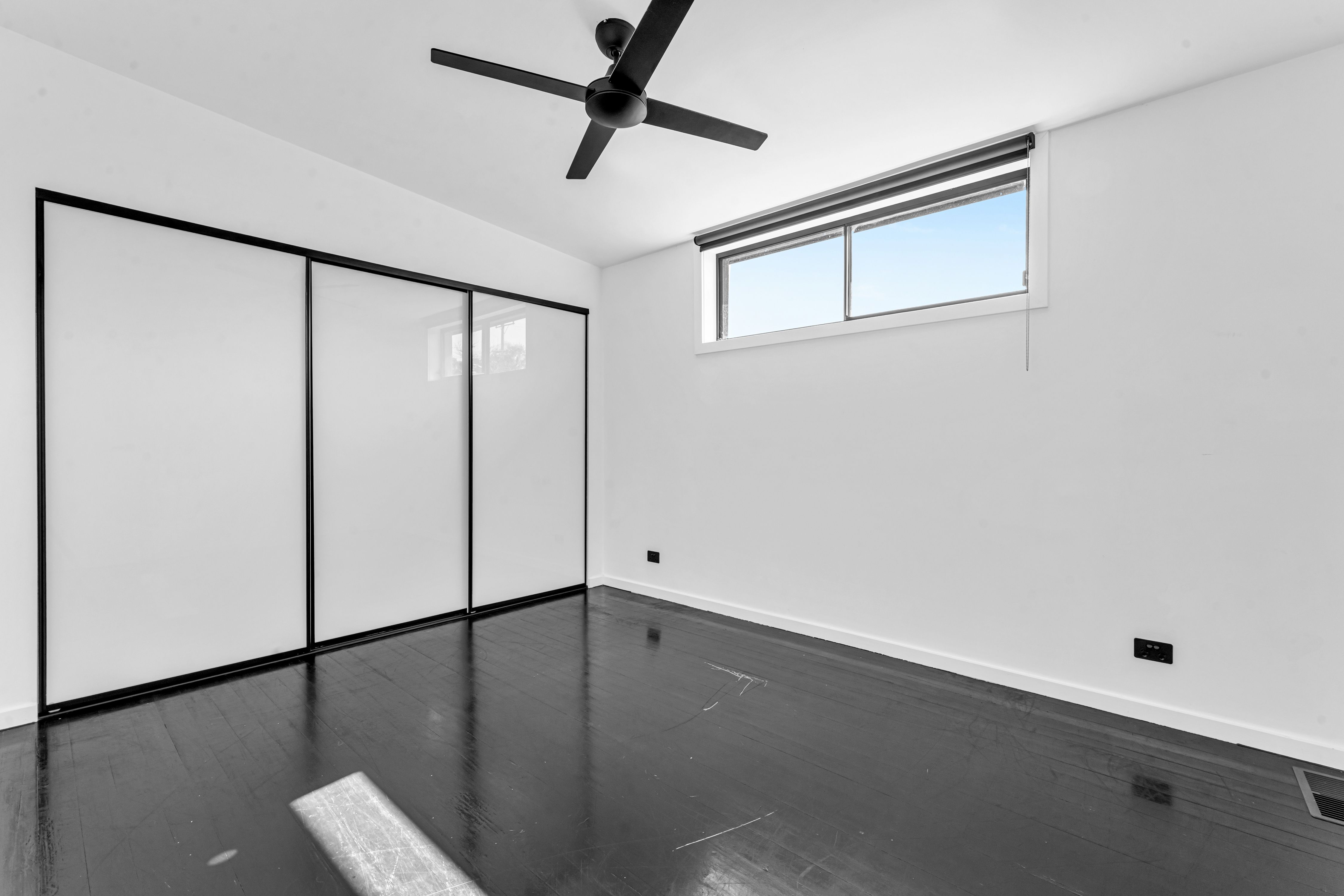654 Frankston Flinders Road — photo 4 of 8