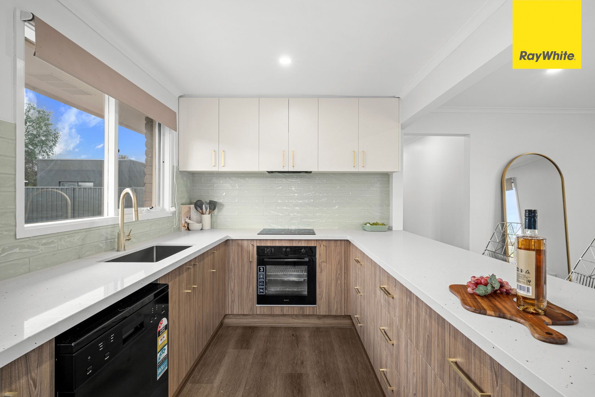 2 Bligh Street — photo 9 of 30