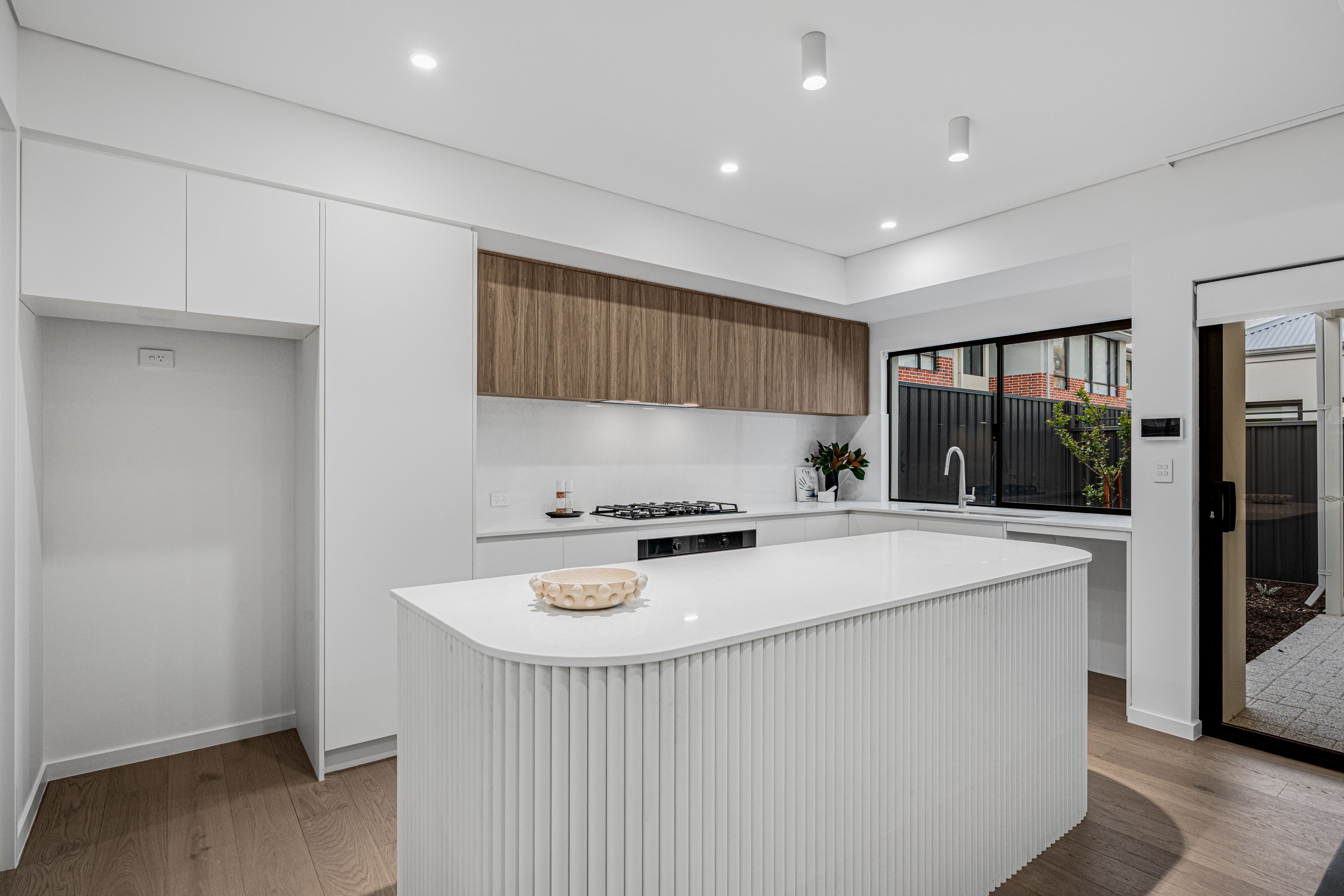233C Drake Street — photo 15 of 30