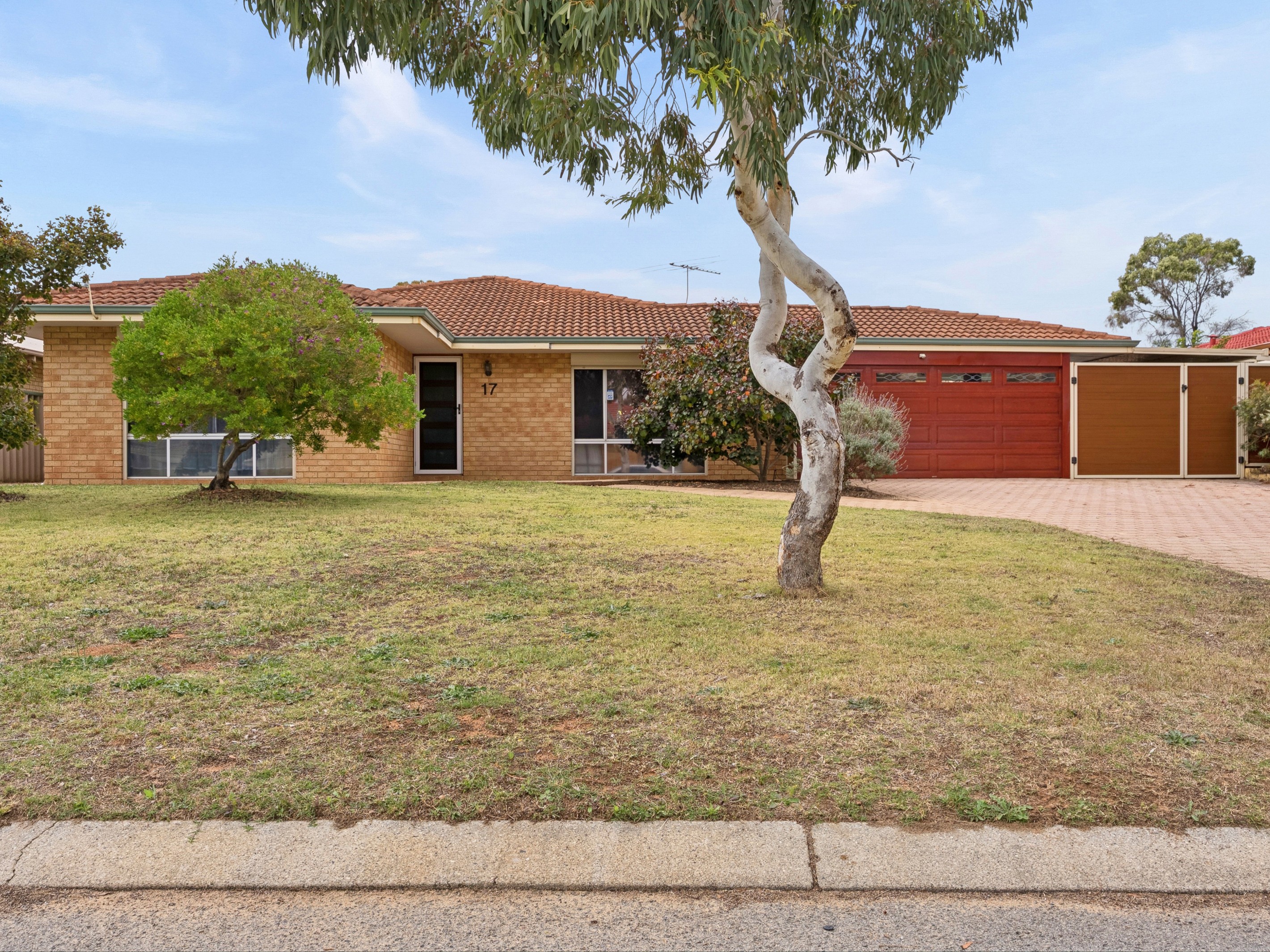 17 Corry Street, East Cannington, WA 6107