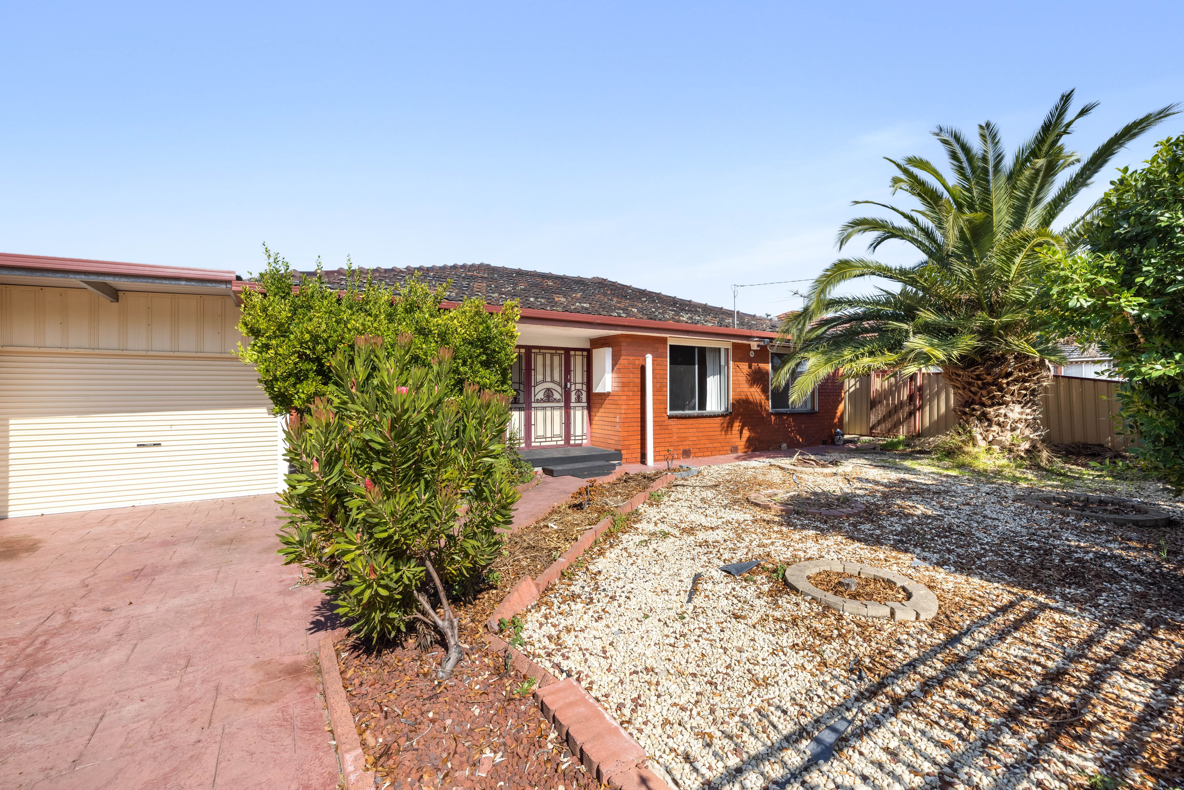 7 Woods Street, St Albans VIC 3021