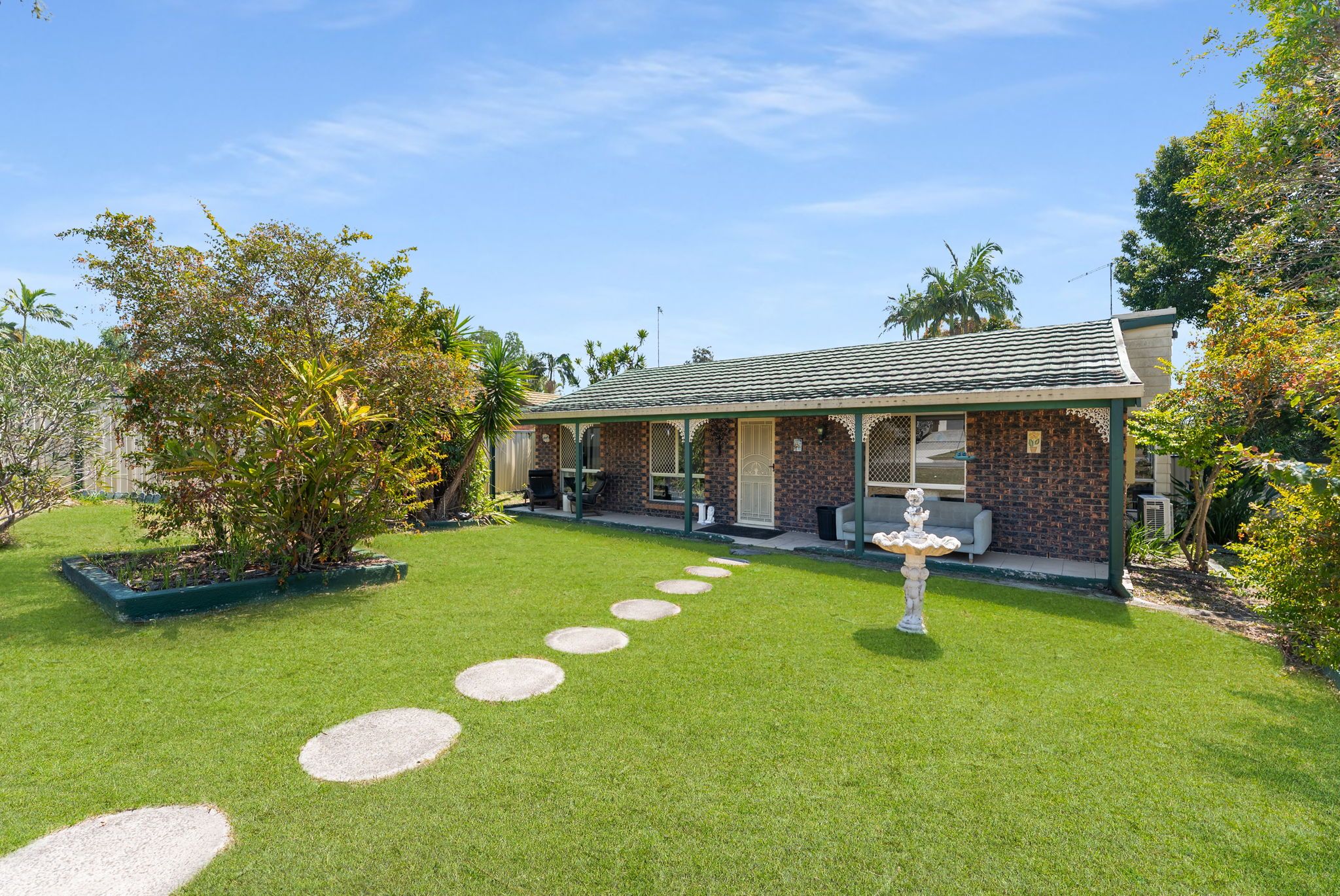 1 Canopus Court, Kingston, QLD 4114