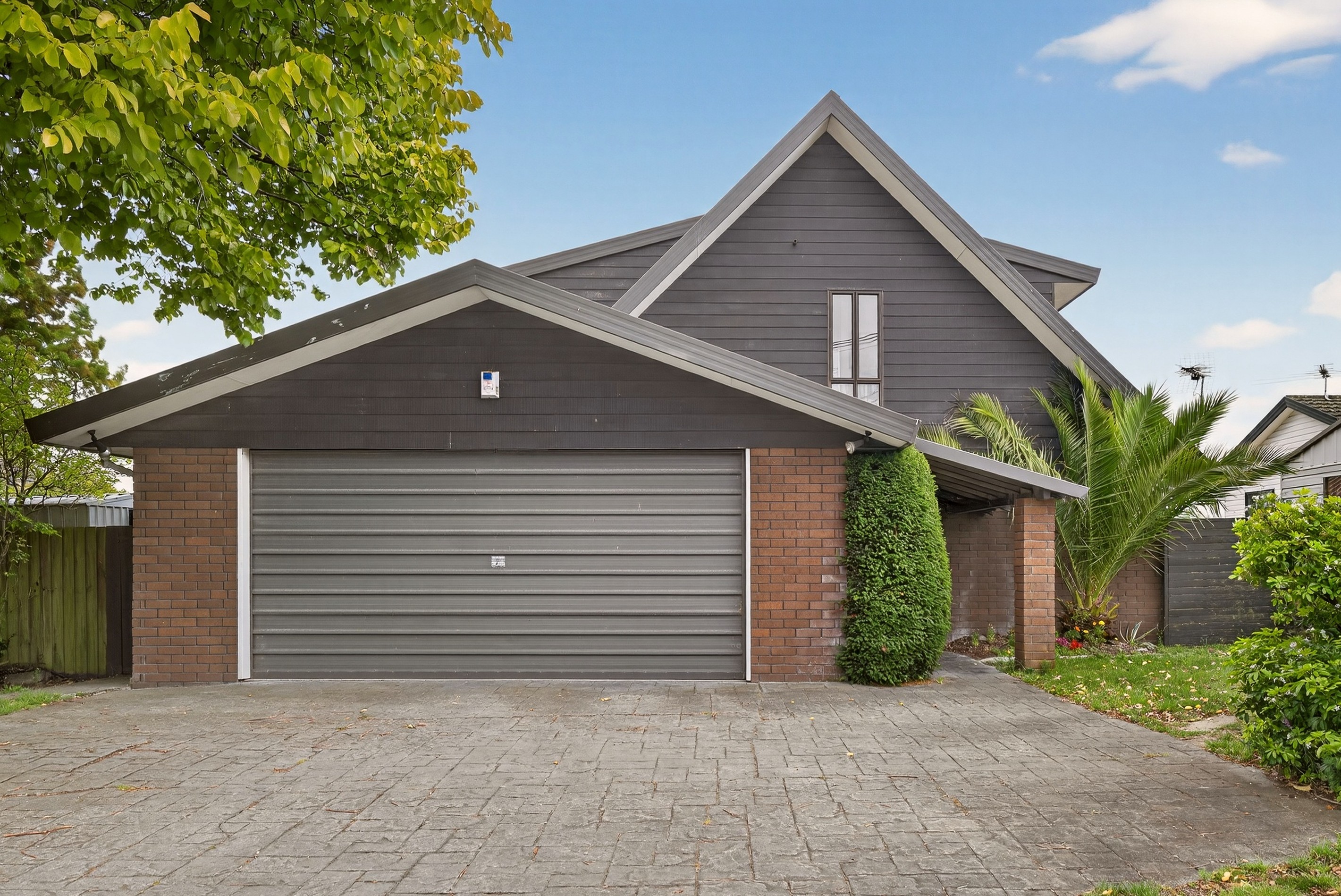 302 Lake Terrace Road, Shirley, Christchurch City