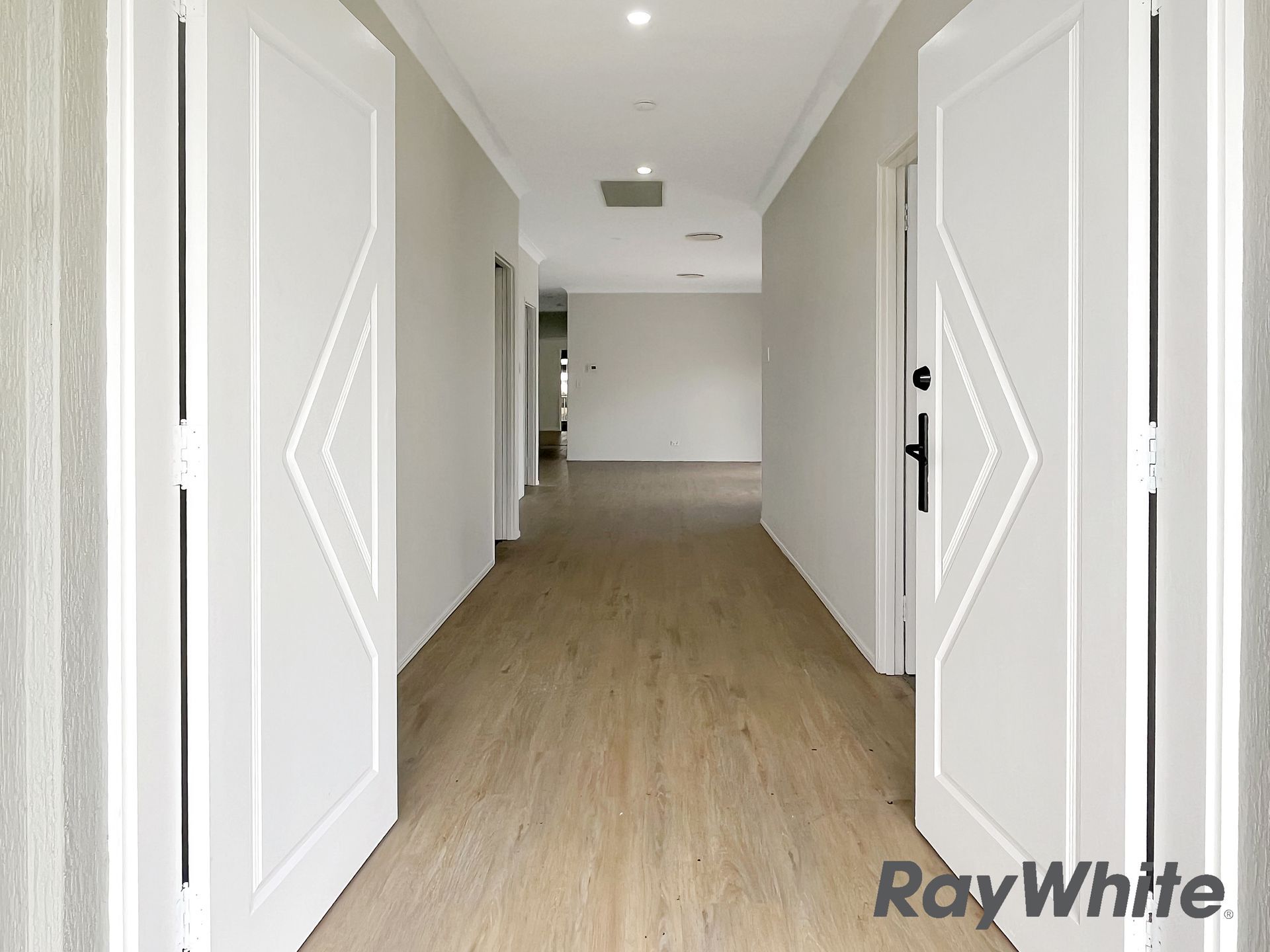 7 Key Largo, Clear Island Waters, QLD 4226