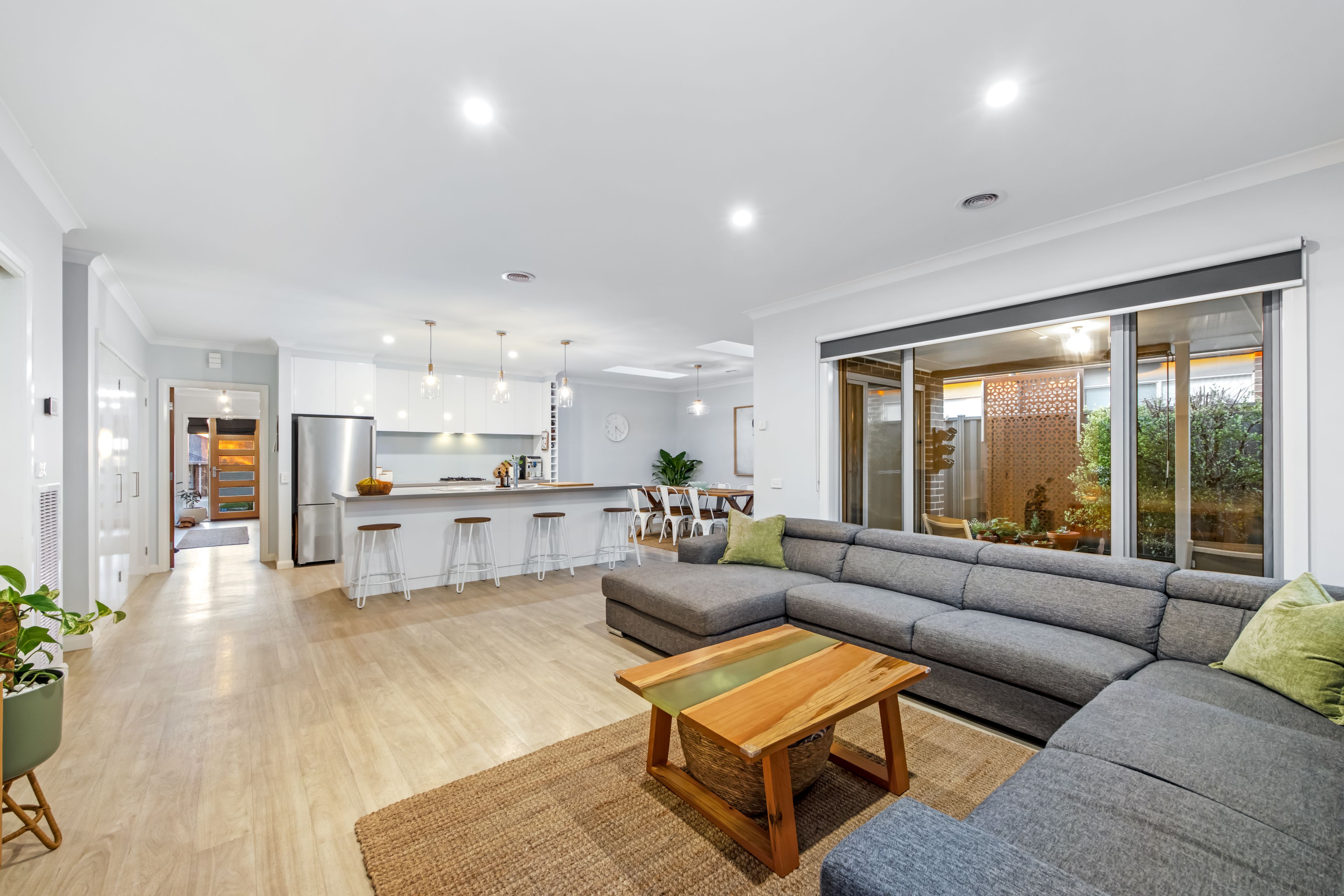 19 Marshall Road — photo 10 of 27