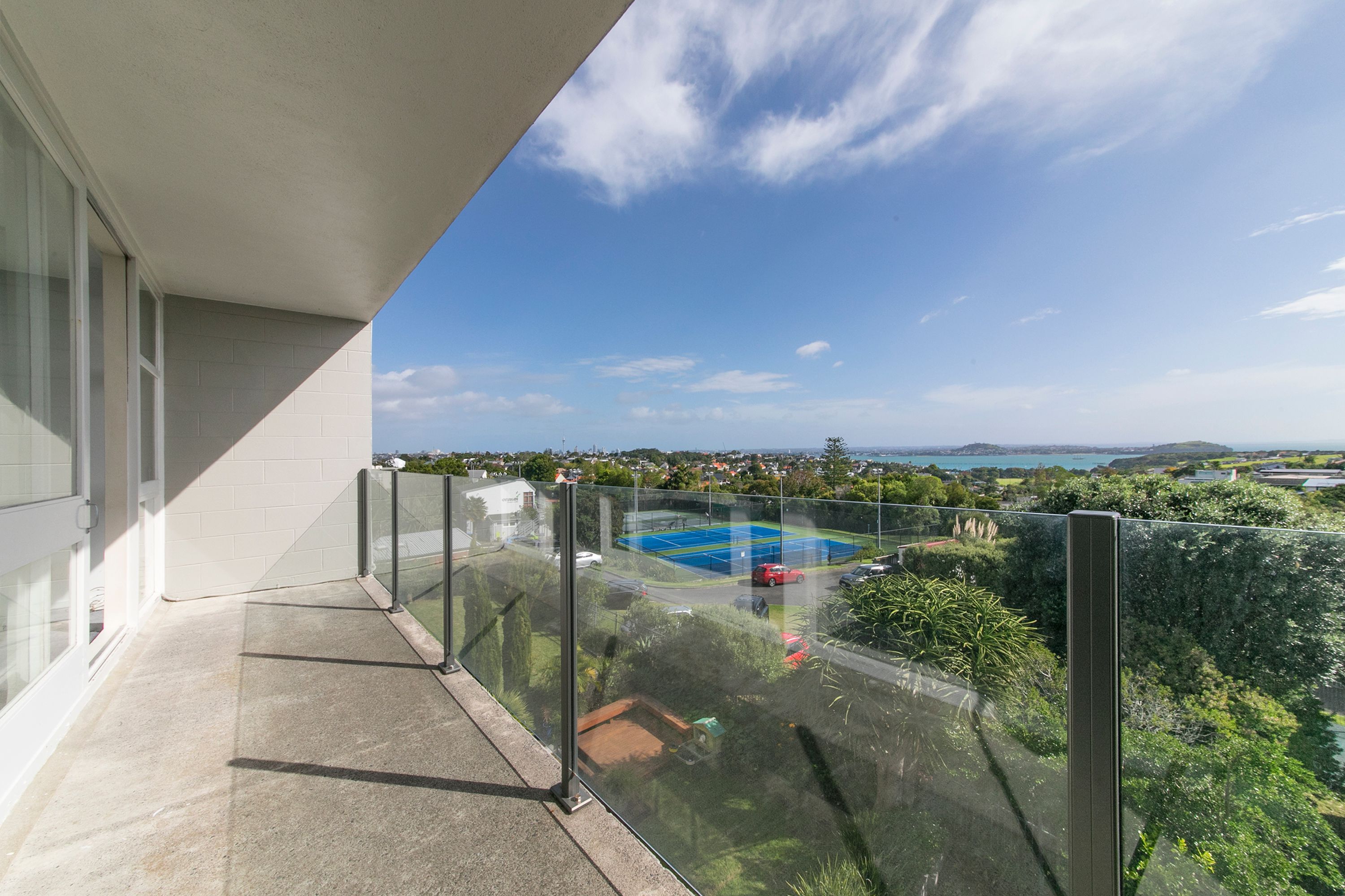 8/160 Kepa Road, Orakei, Auckland City