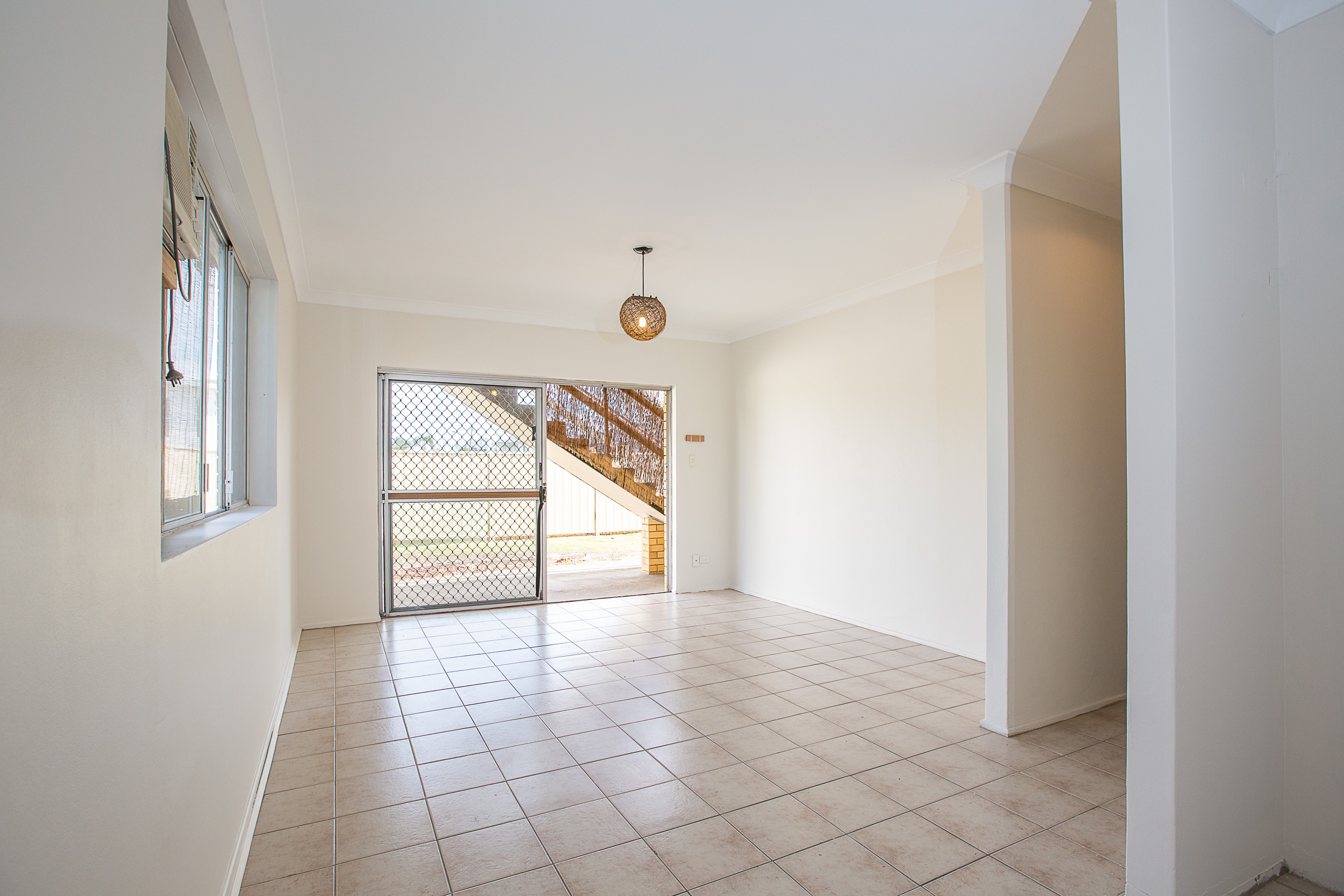 1/21 Robert Street, Labrador, QLD 4215