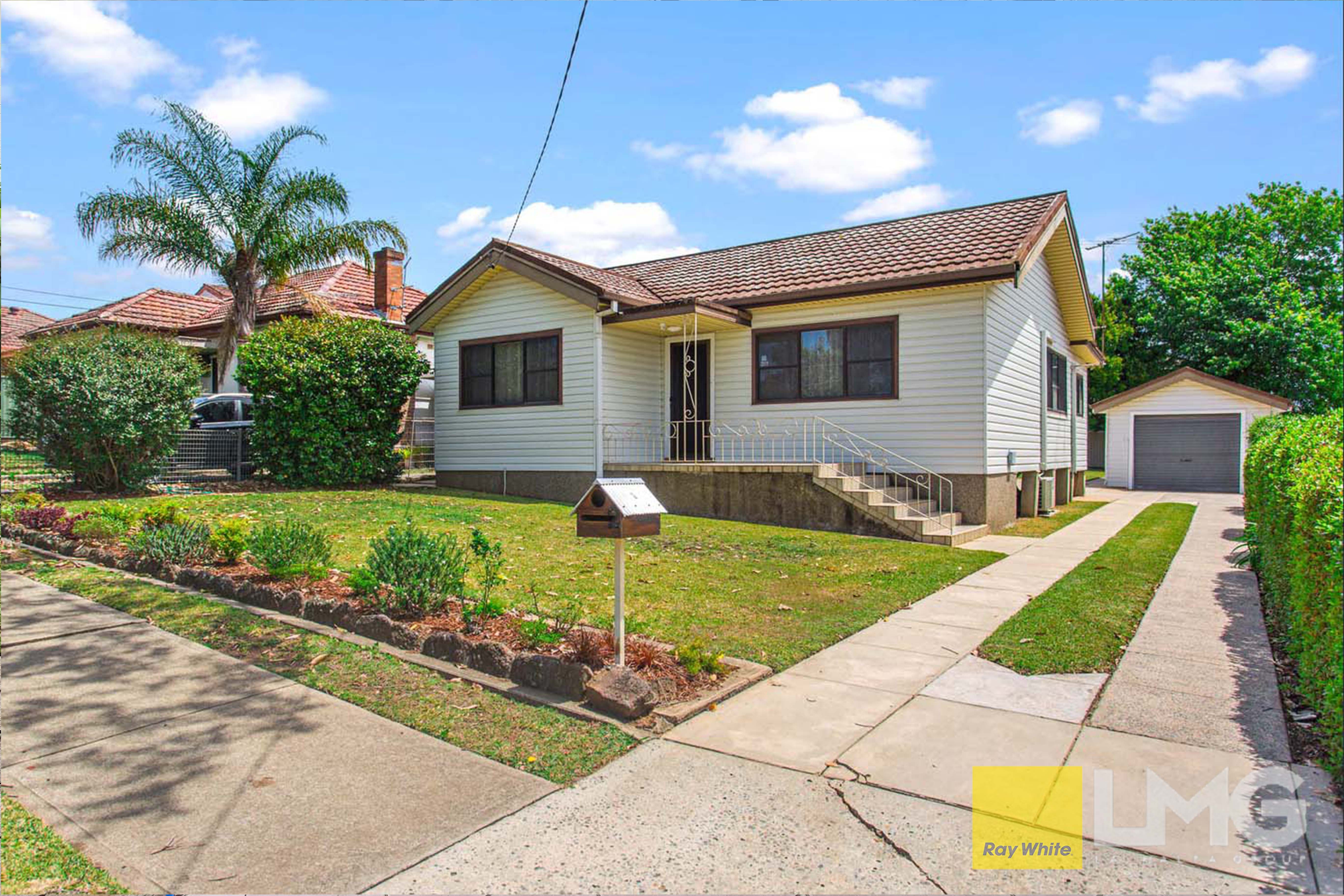 2 Maunder Street, Regents Park NSW 2143