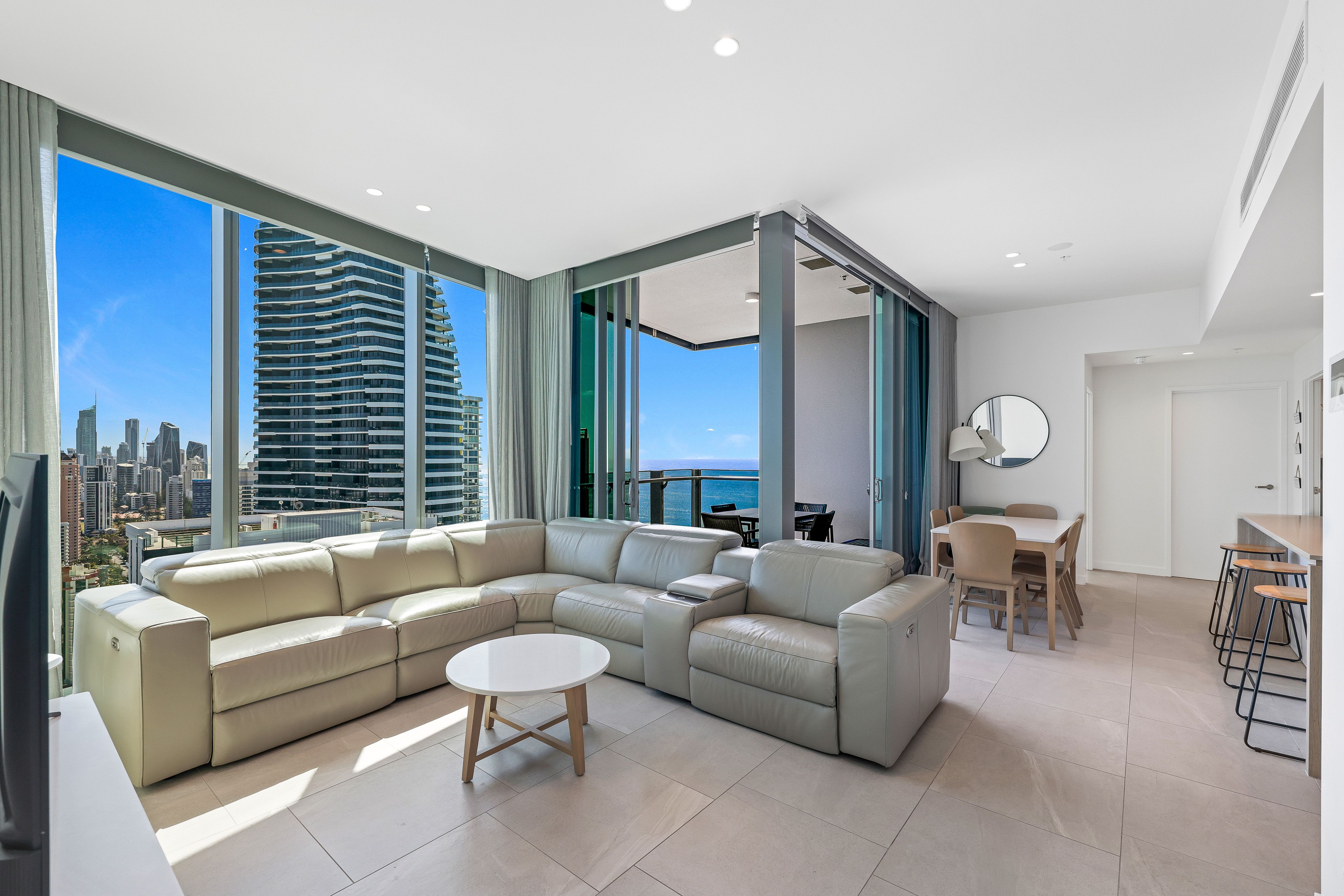 3308/12 Philip Avenue, Broadbeach, QLD 4218