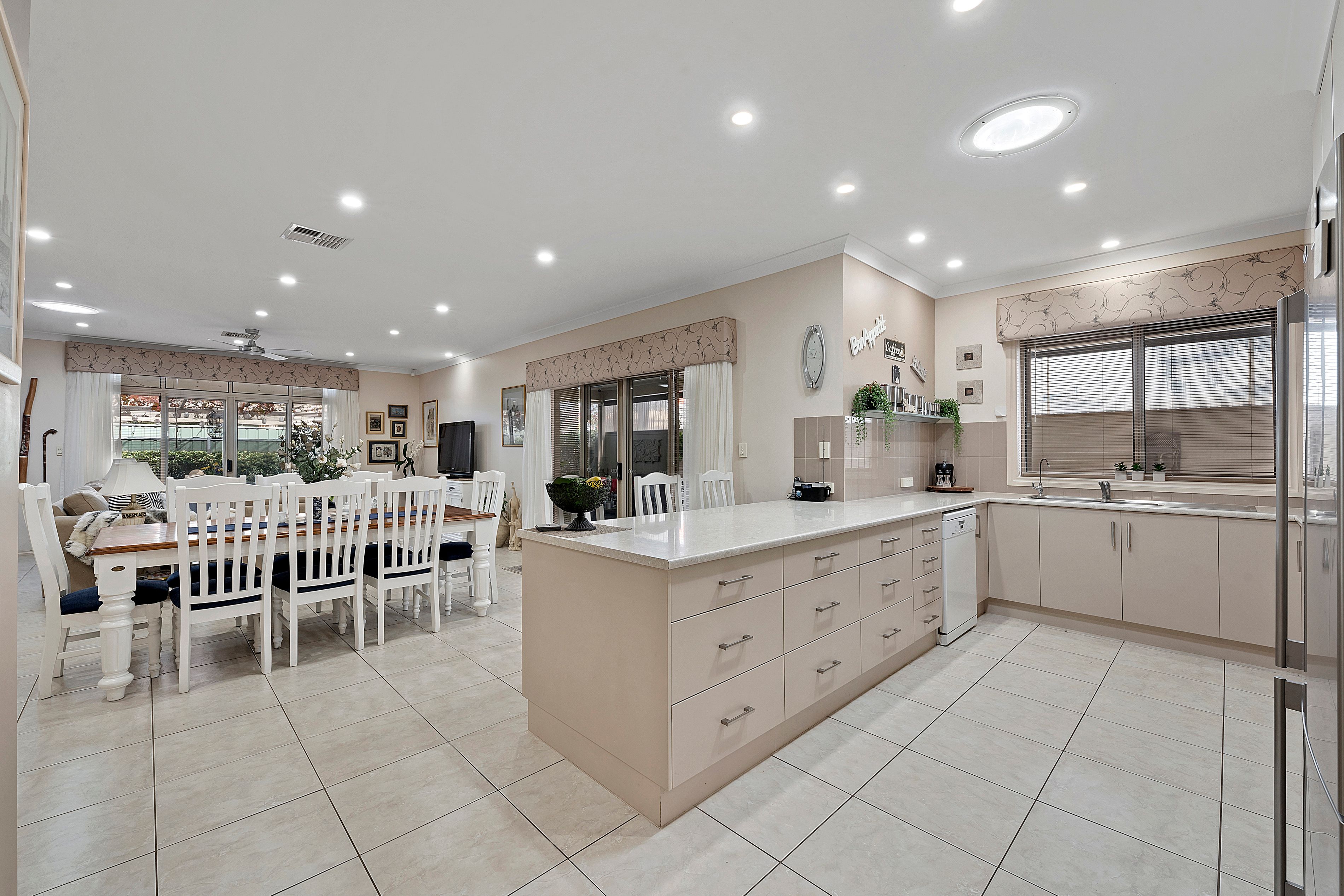 1 Wootten Street, Greenacres, SA 5086